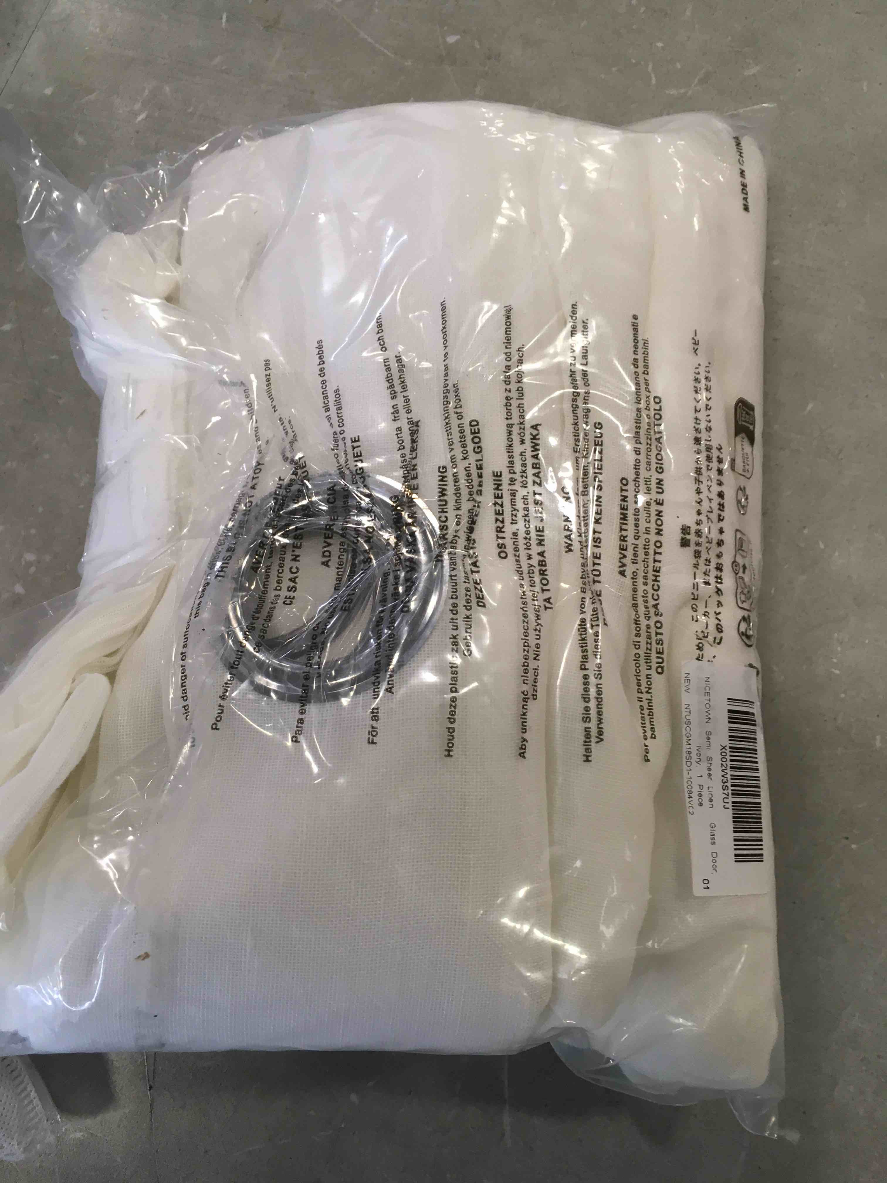 https://s3.amazonaws.com/lotting-images-prod/bidfta/RED6569399_1716997282508.jpeg