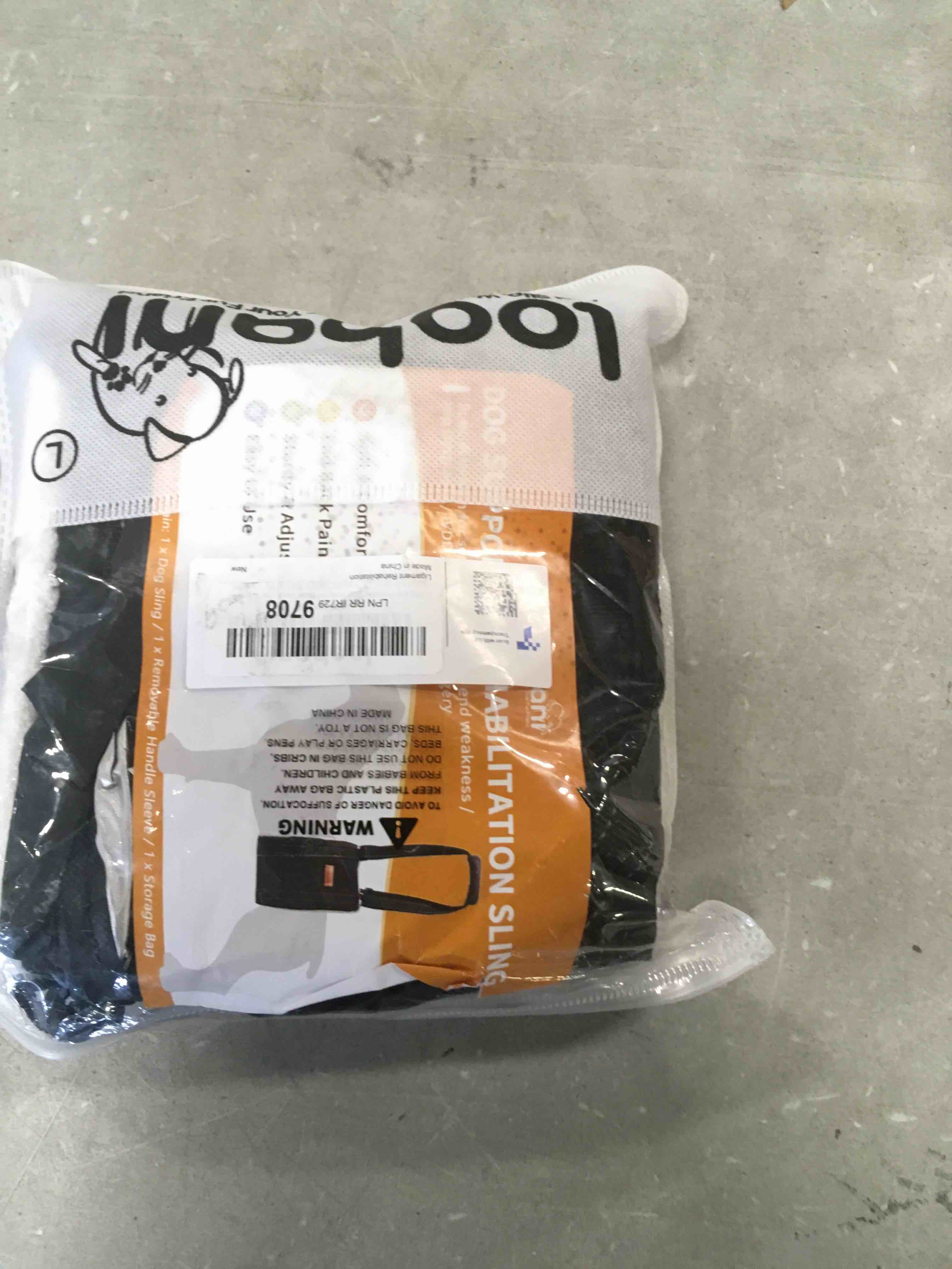 https://s3.amazonaws.com/lotting-images-prod/bidfta/RED6569413_1716997731986.jpeg