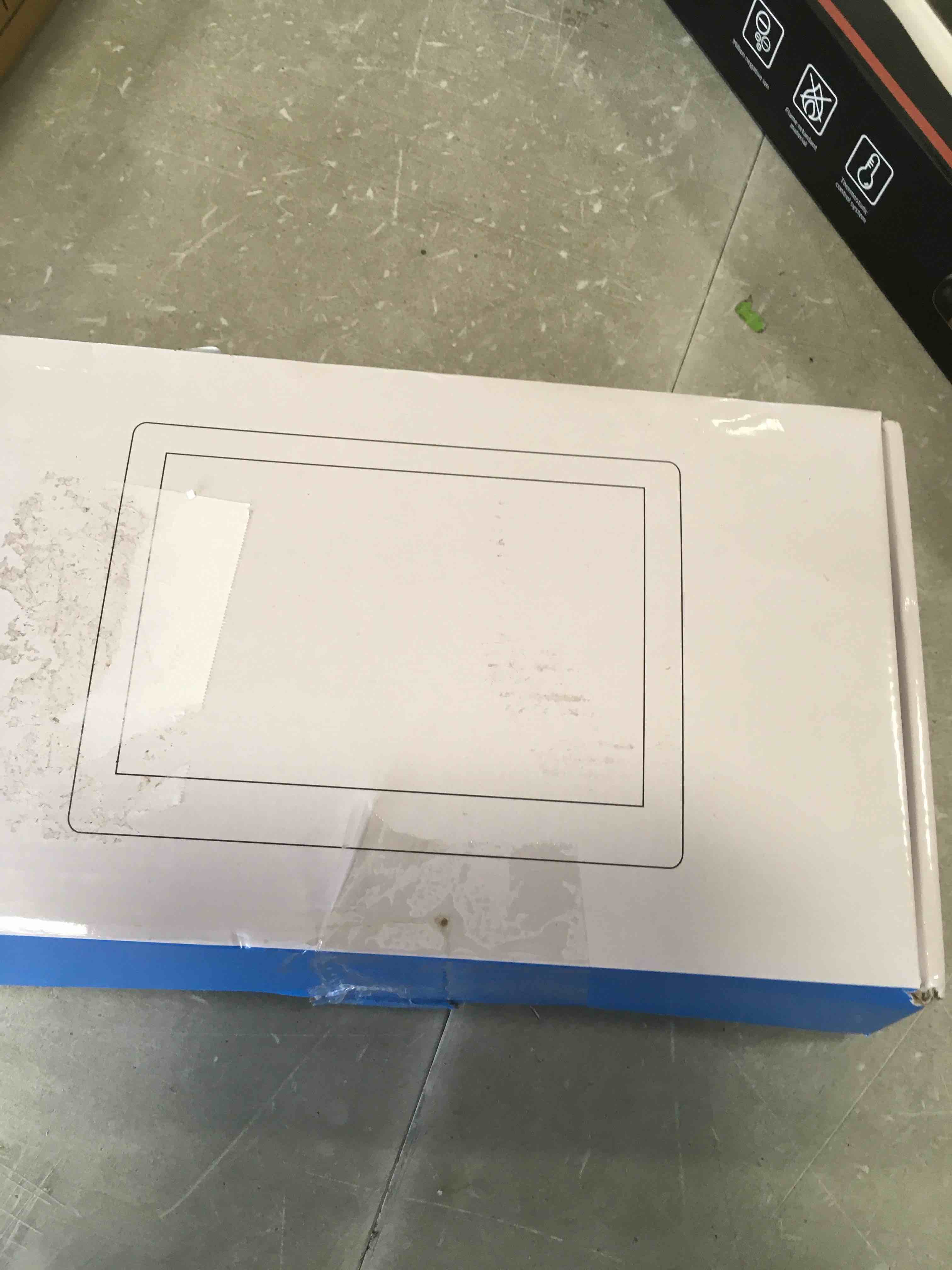 https://s3.amazonaws.com/lotting-images-prod/bidfta/RED6569434_1717001389492.jpeg