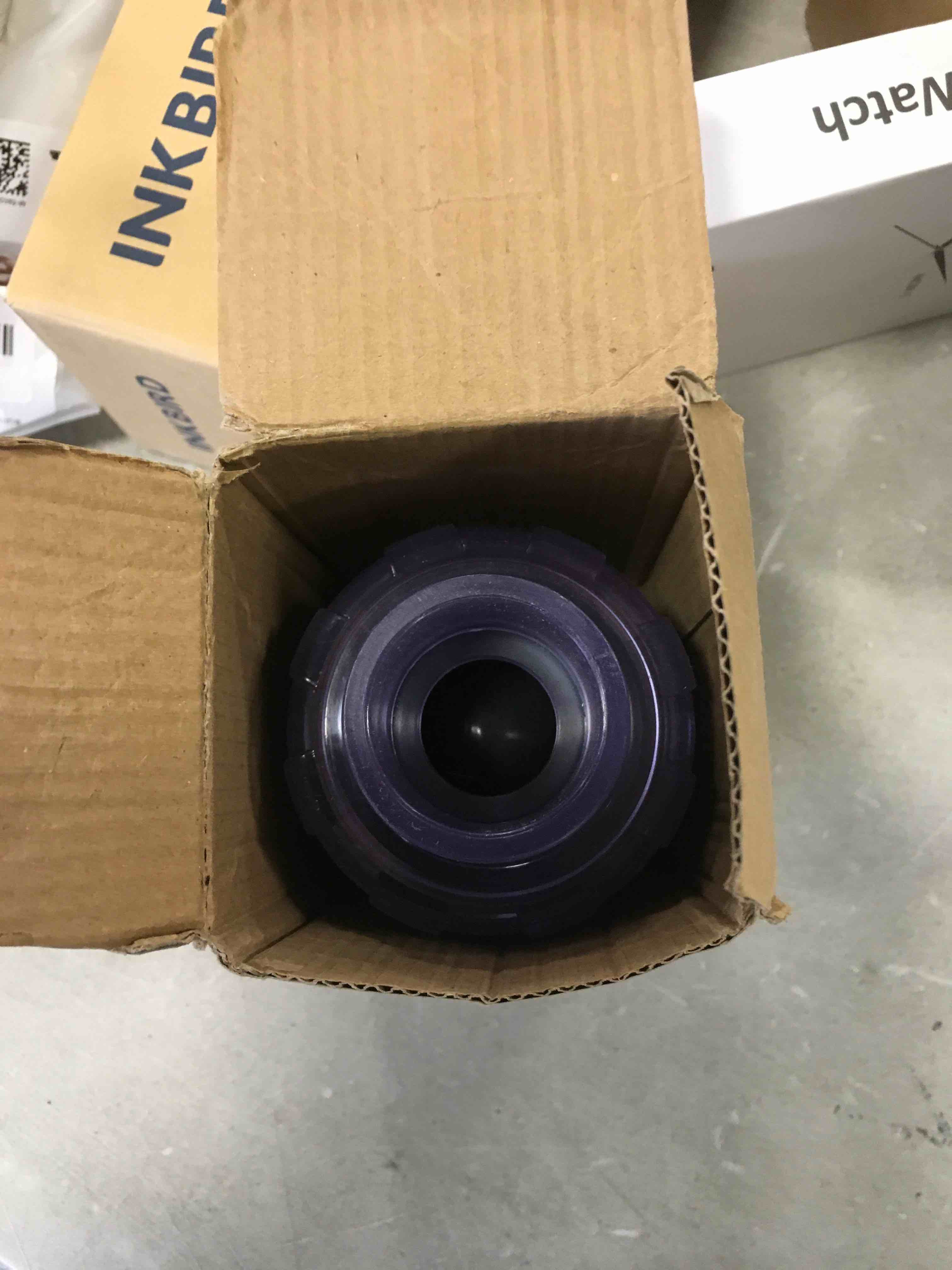 https://s3.amazonaws.com/lotting-images-prod/bidfta/RED6569442_1717002458362.jpeg