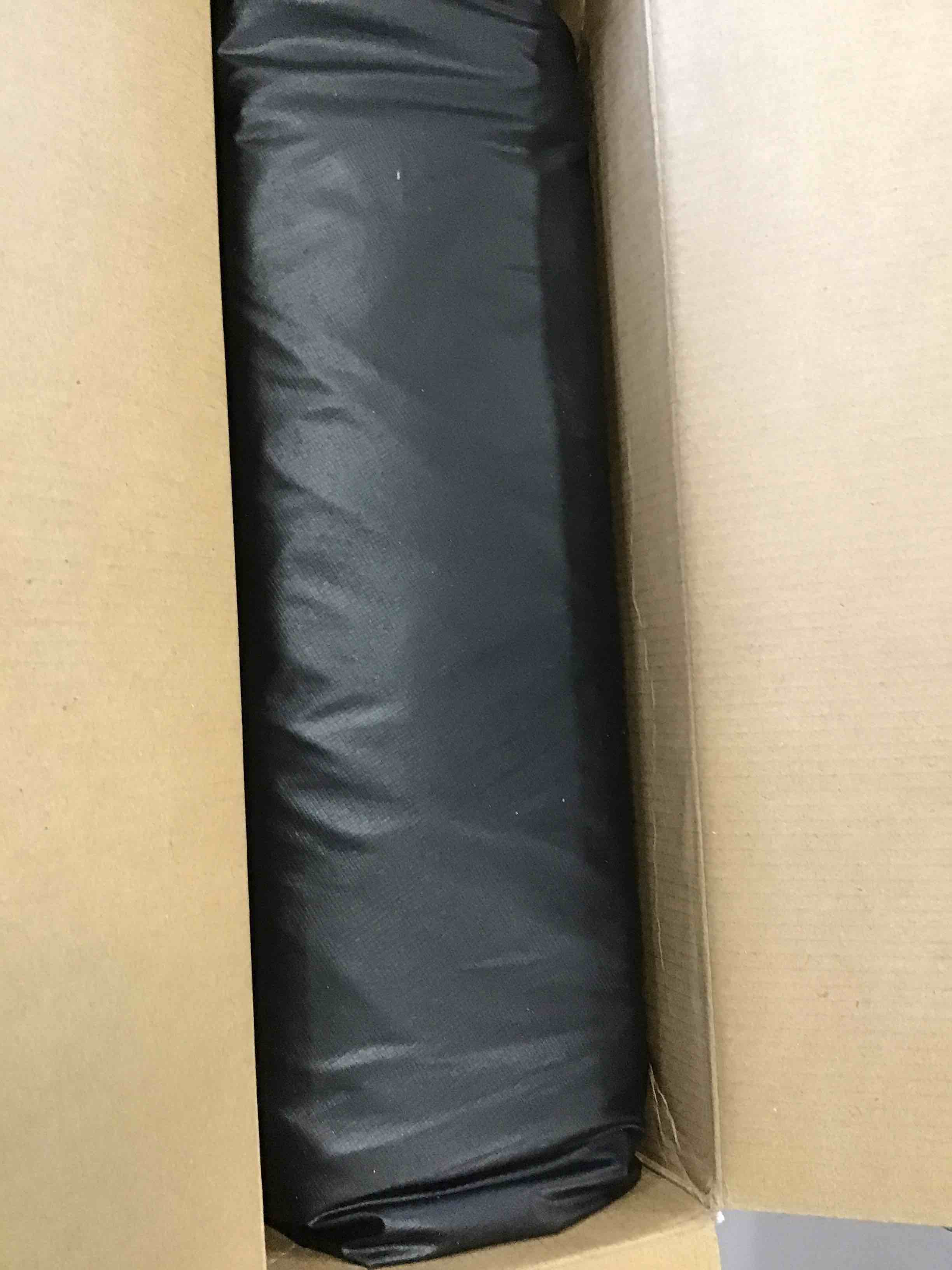 https://s3.amazonaws.com/lotting-images-prod/bidfta/RED6569782_1717091607977.jpeg
