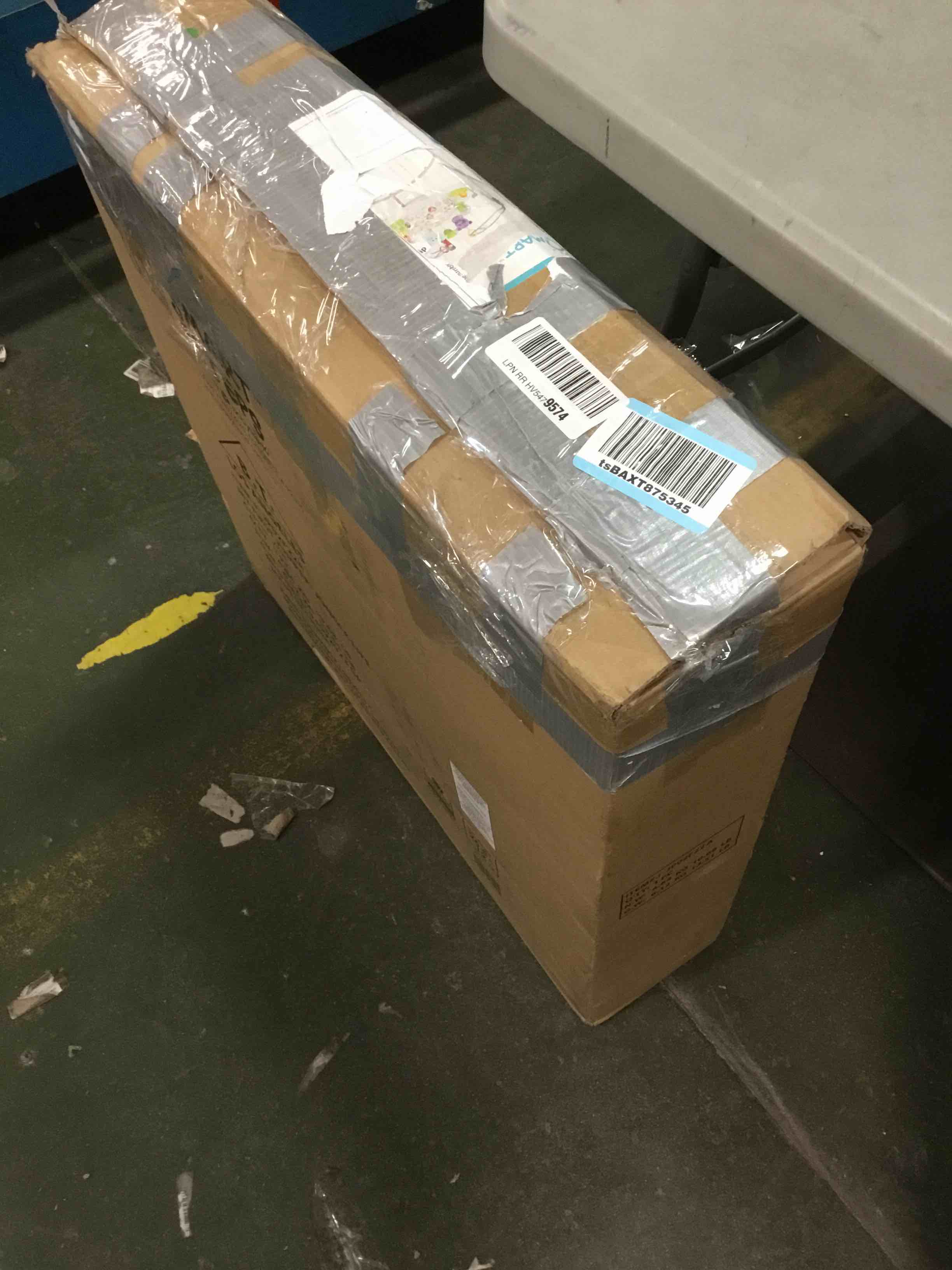 https://s3.amazonaws.com/lotting-images-prod/bidfta/RED6573089_1715426701560.jpeg