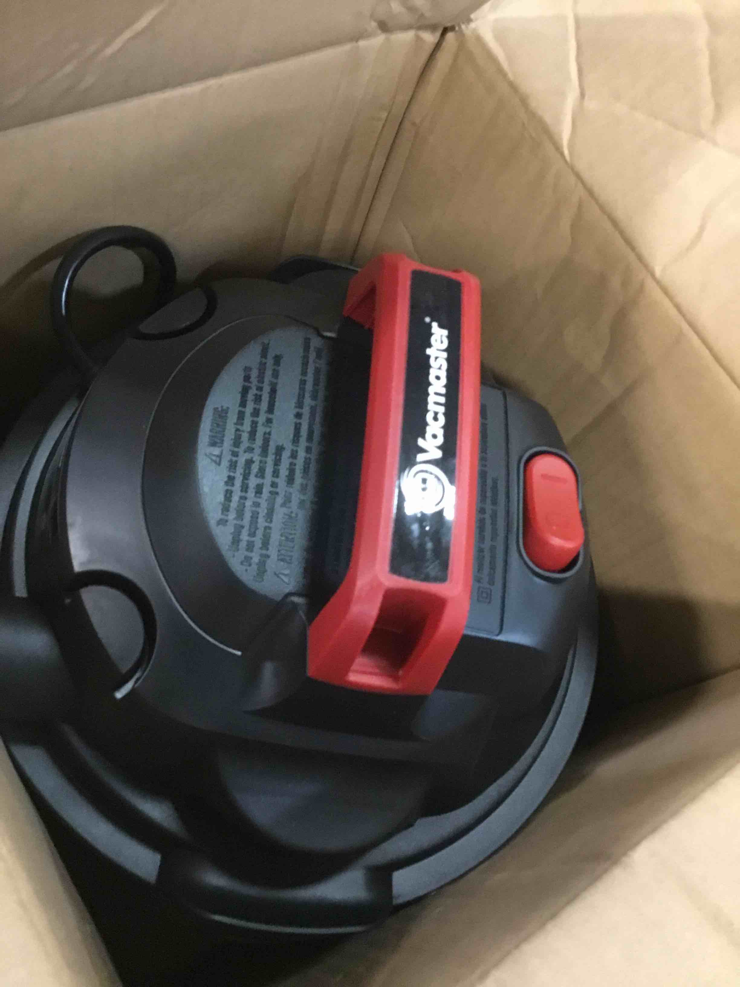 https://s3.amazonaws.com/lotting-images-prod/bidfta/RED6573160_1715439175419.jpeg