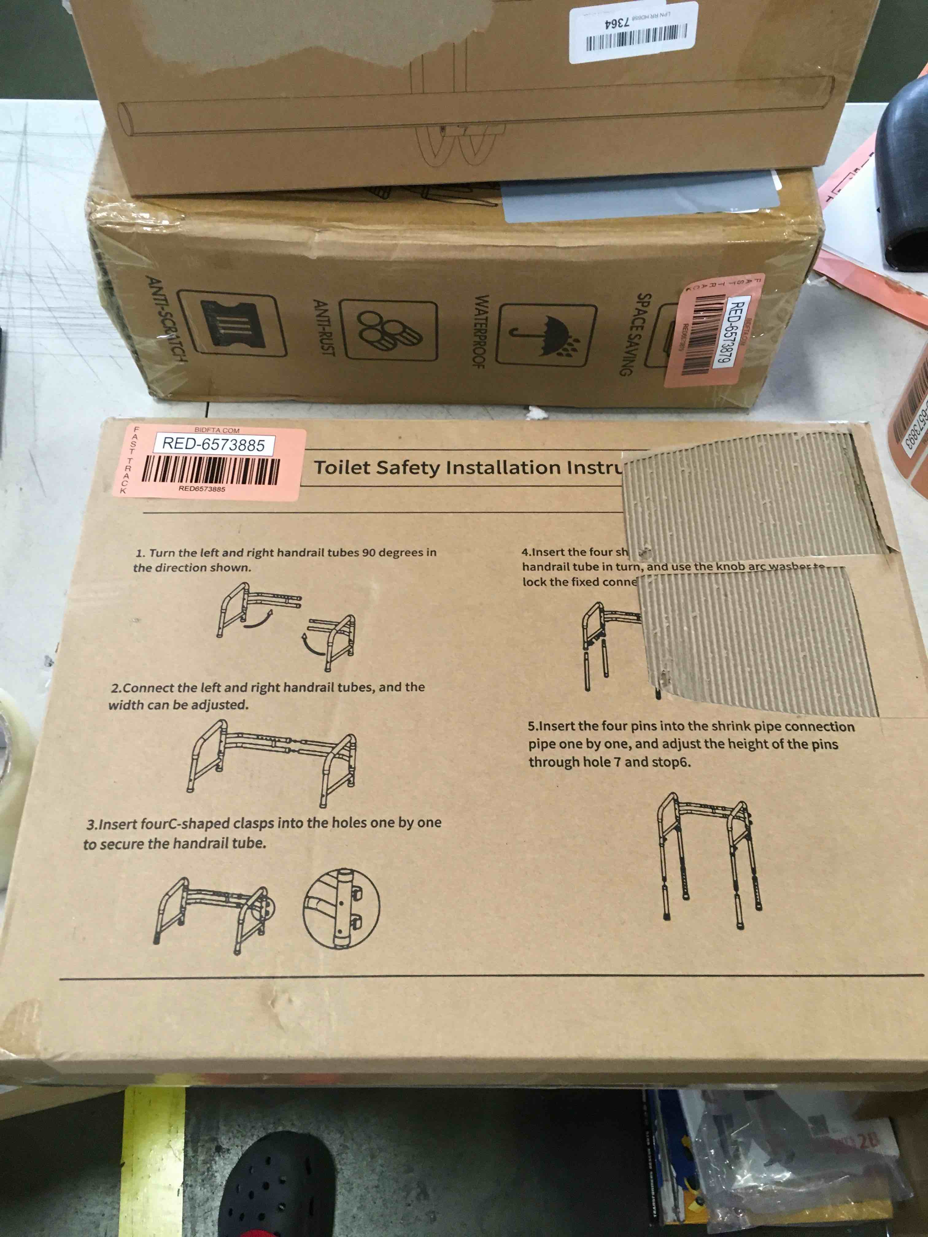 https://s3.amazonaws.com/lotting-images-prod/bidfta/RED6573885_1716561000243.jpeg