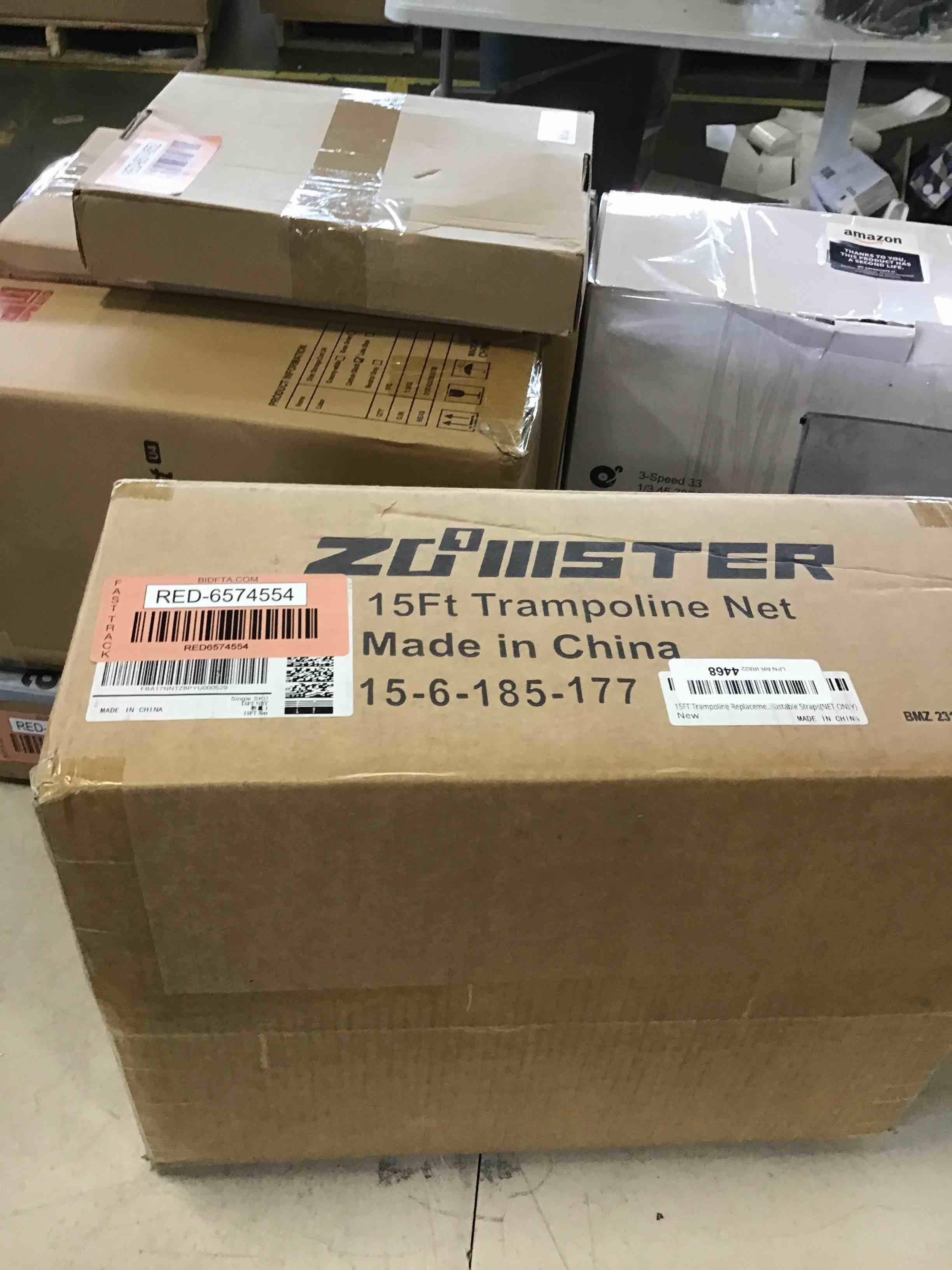 https://s3.amazonaws.com/lotting-images-prod/bidfta/RED6574554_1717088221387.jpeg