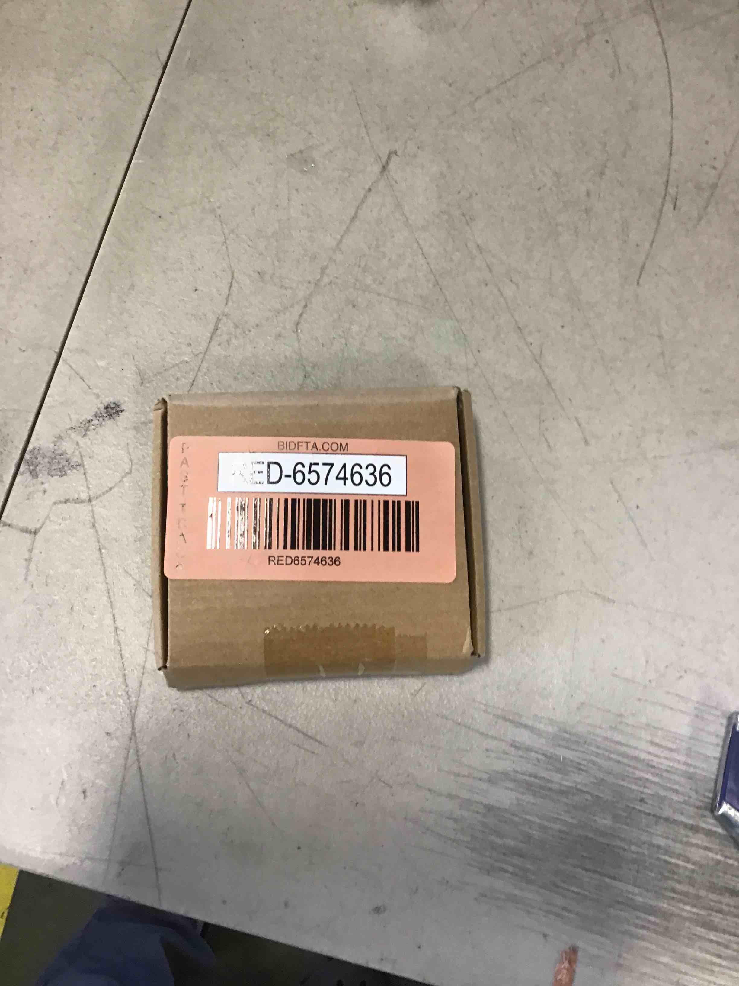 https://s3.amazonaws.com/lotting-images-prod/bidfta/RED6574636_1717095493457.jpeg