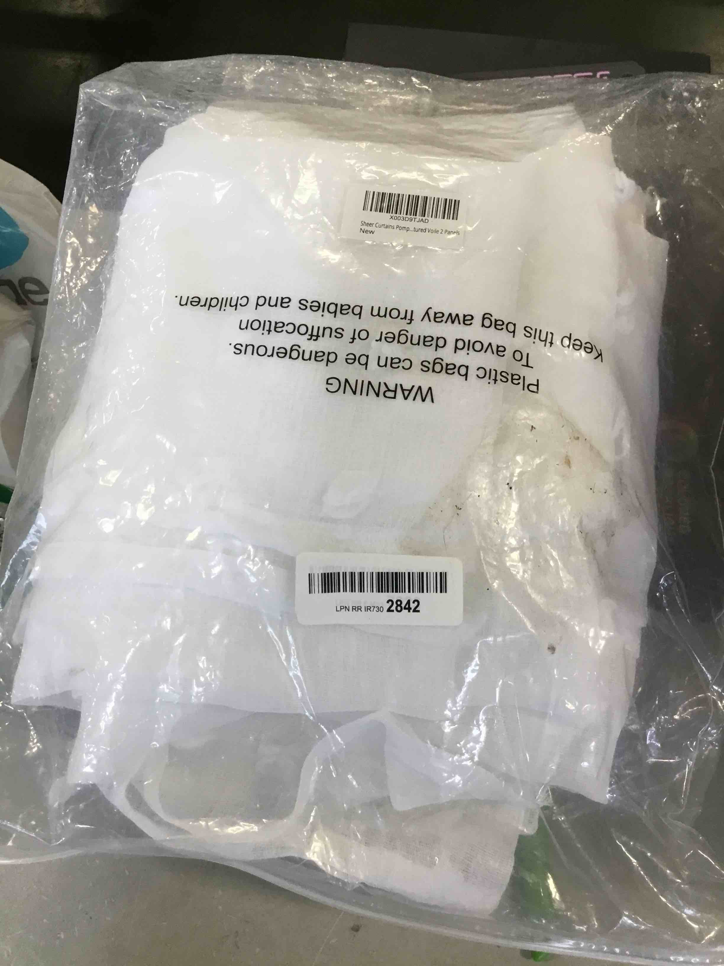 https://s3.amazonaws.com/lotting-images-prod/bidfta/RED6575720_1716393457594.jpeg