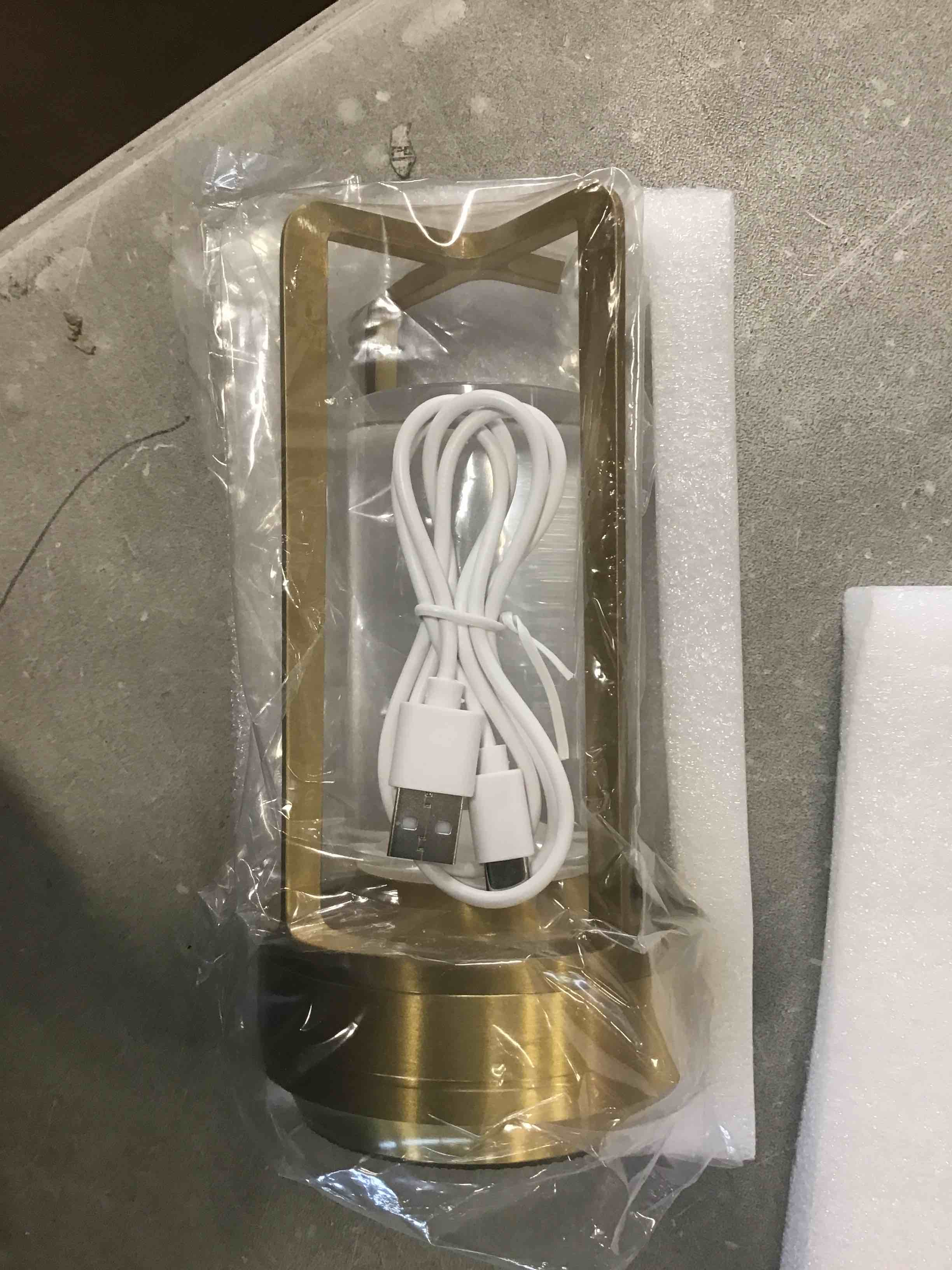 https://s3.amazonaws.com/lotting-images-prod/bidfta/RED6576767_1715602144532.jpeg