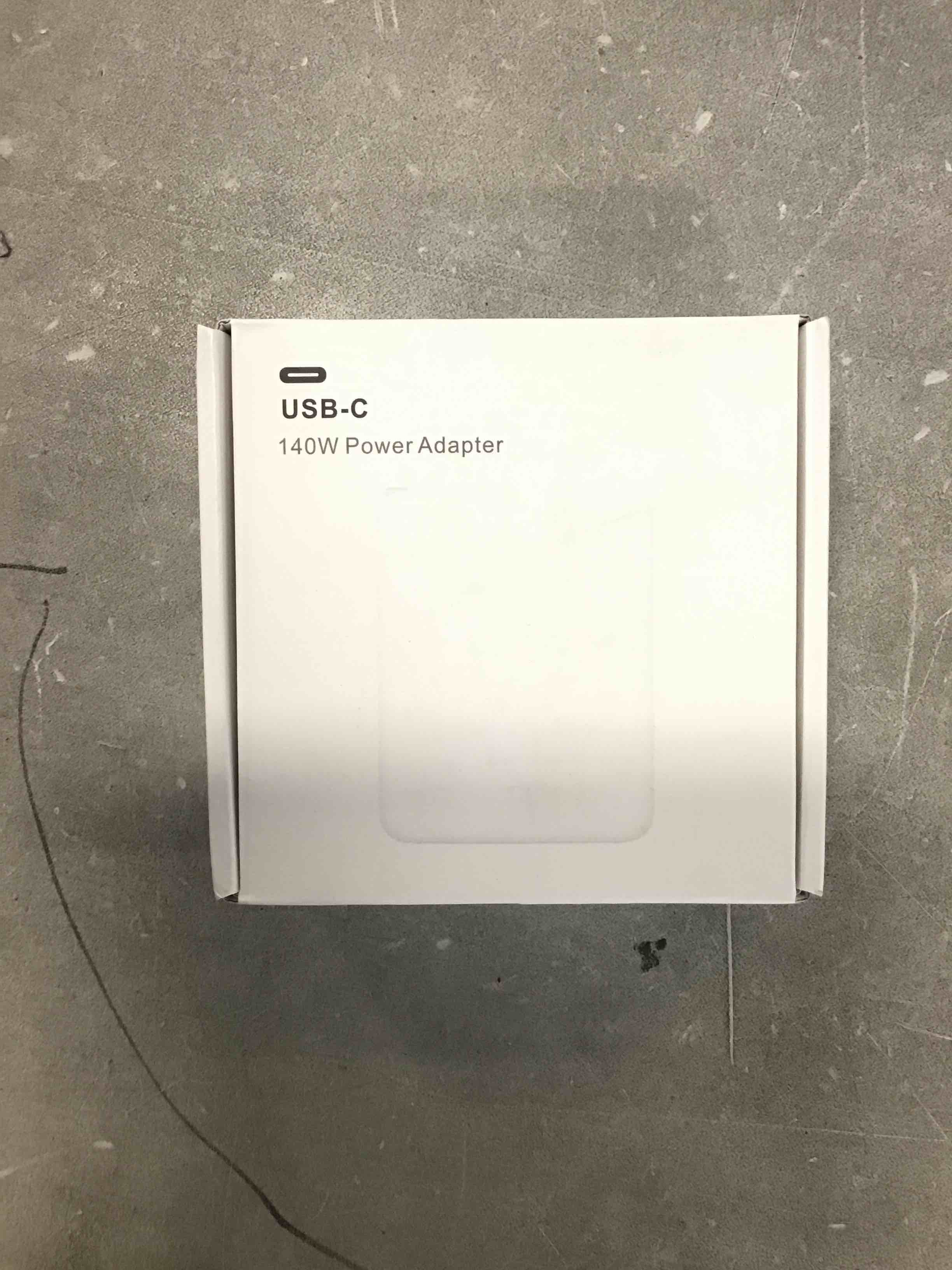 https://s3.amazonaws.com/lotting-images-prod/bidfta/RED6576777_1715602858571.jpeg