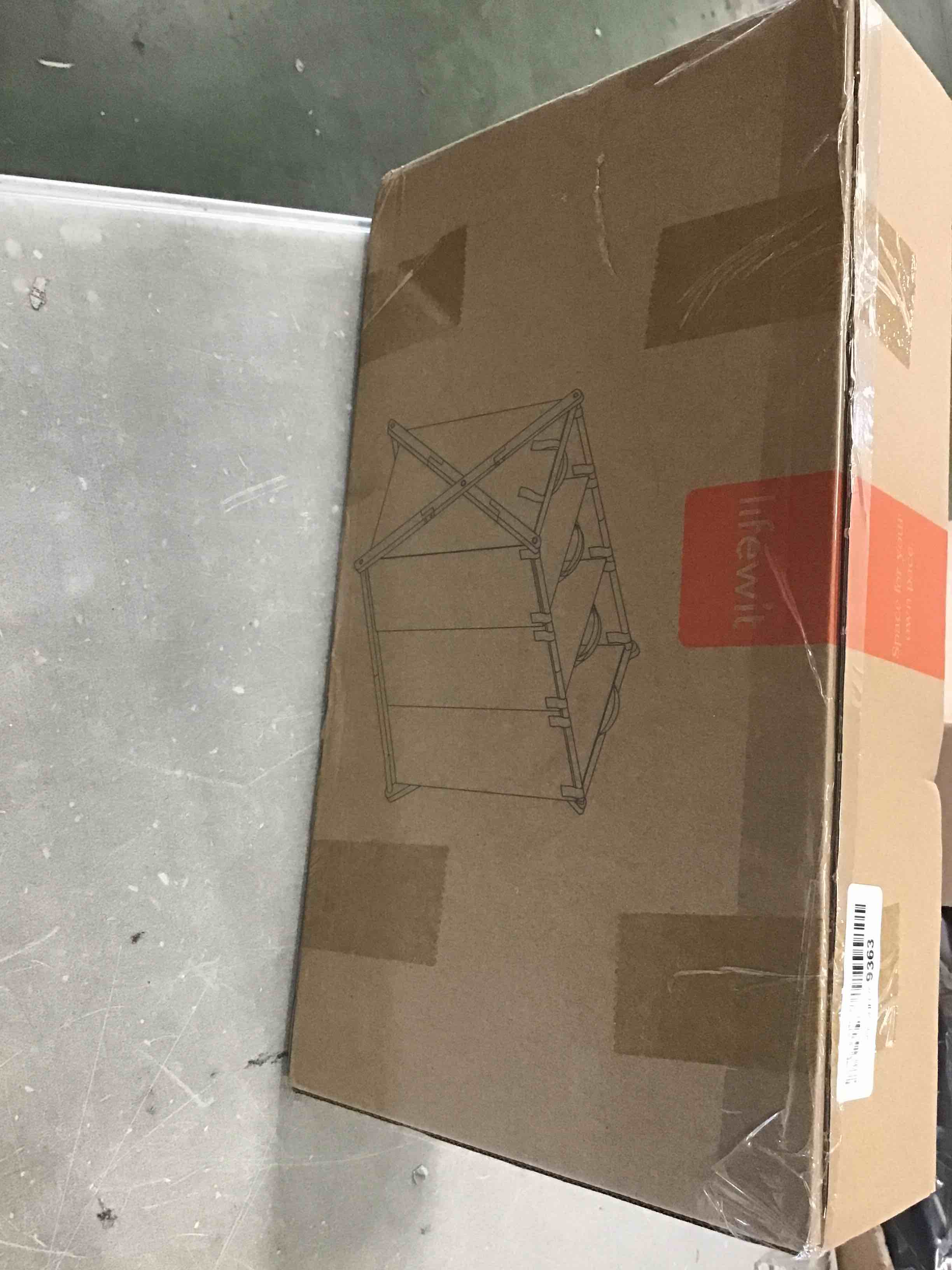 https://s3.amazonaws.com/lotting-images-prod/bidfta/RED6576810_1715605118260.jpeg