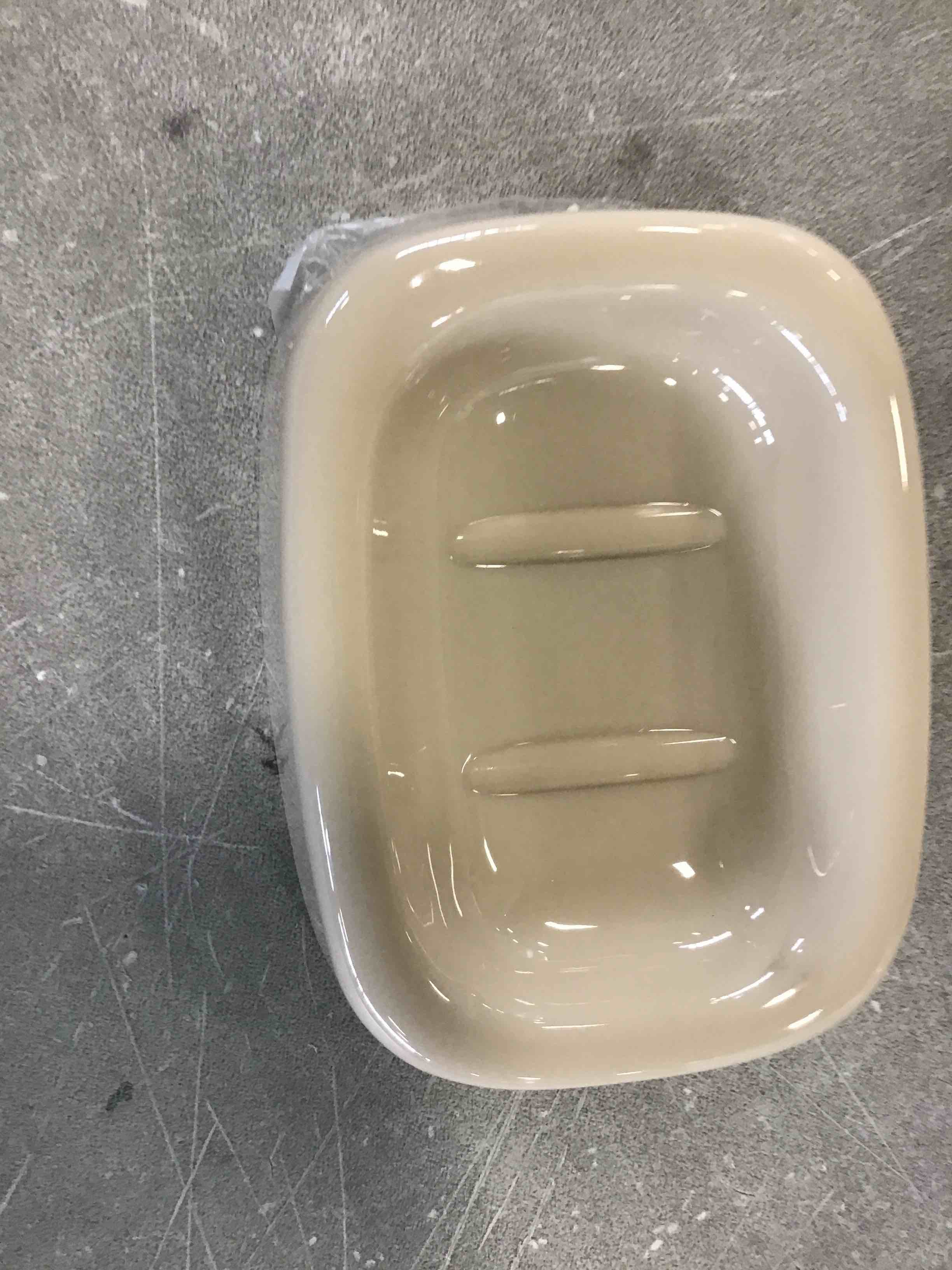 box of assorted soap dish color bage for bathrrom when have a bar soap 