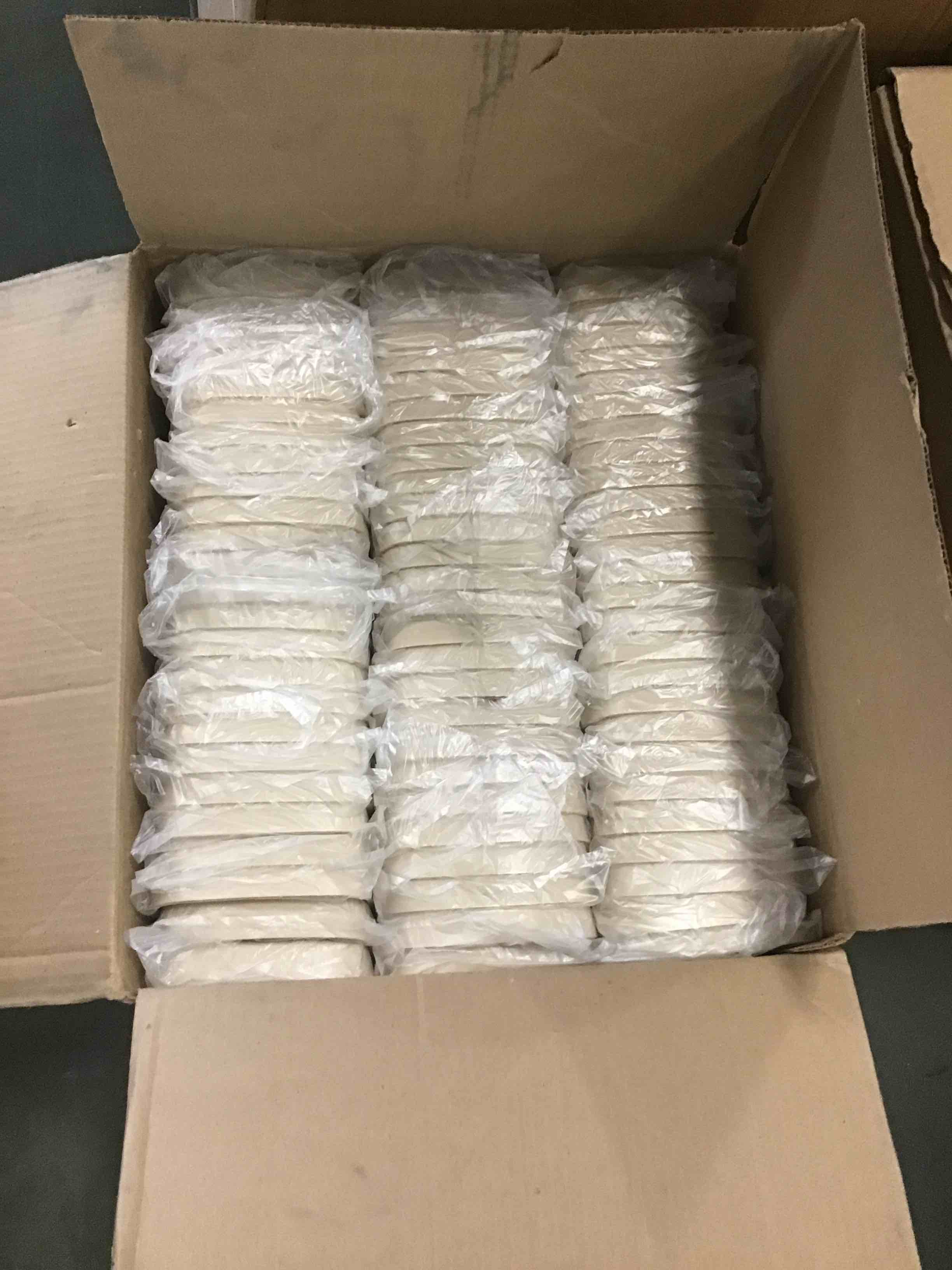 https://s3.amazonaws.com/lotting-images-prod/bidfta/RED6576886_1715622816147.jpeg