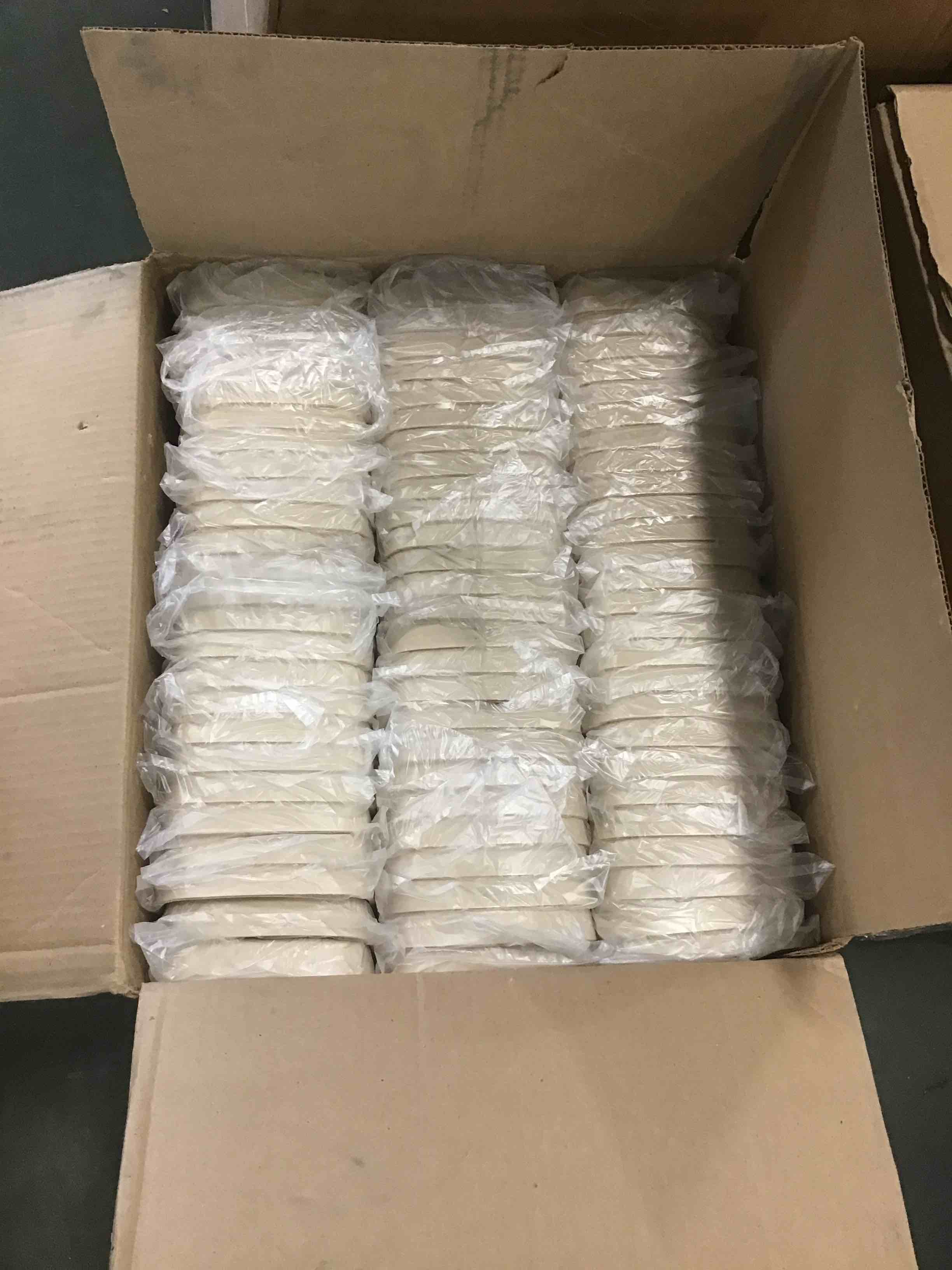 https://s3.amazonaws.com/lotting-images-prod/bidfta/RED6576886_1715622817573.jpeg