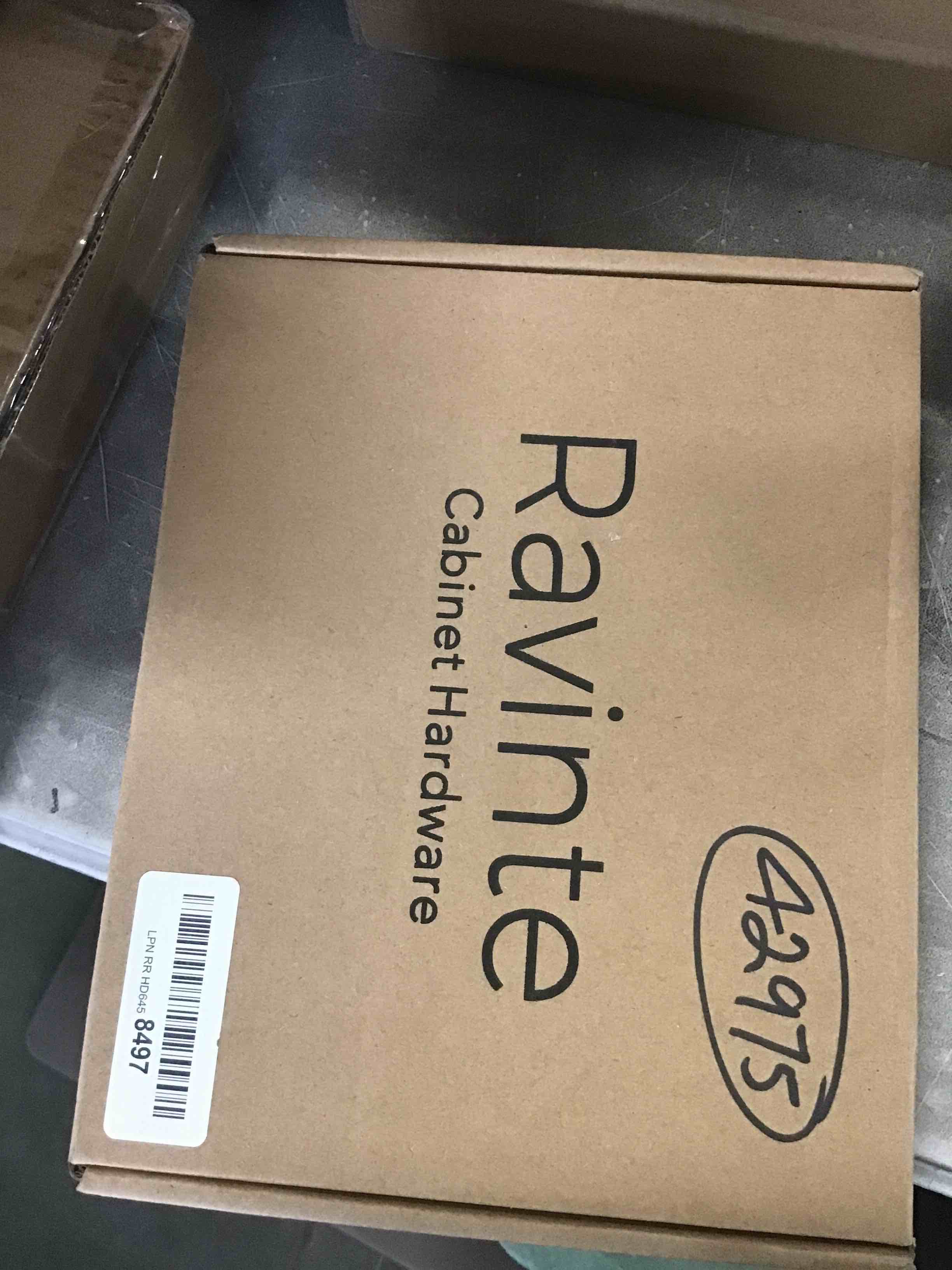 https://s3.amazonaws.com/lotting-images-prod/bidfta/RED6576892_1715627070474.jpeg