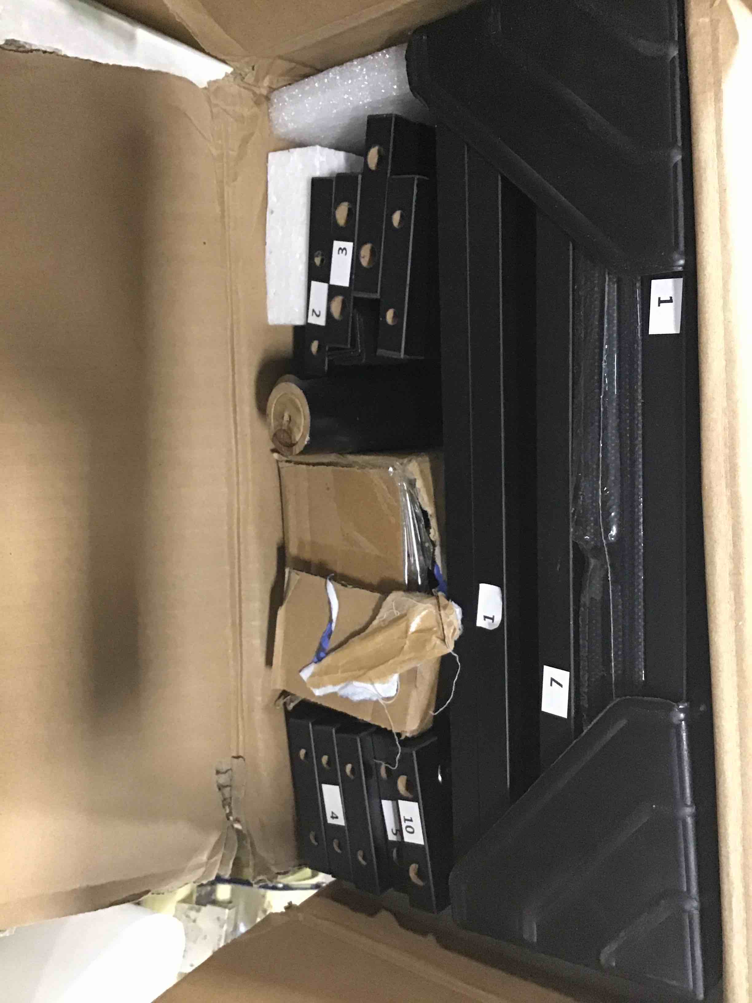 https://s3.amazonaws.com/lotting-images-prod/bidfta/RED6576970_1715689150878.jpeg