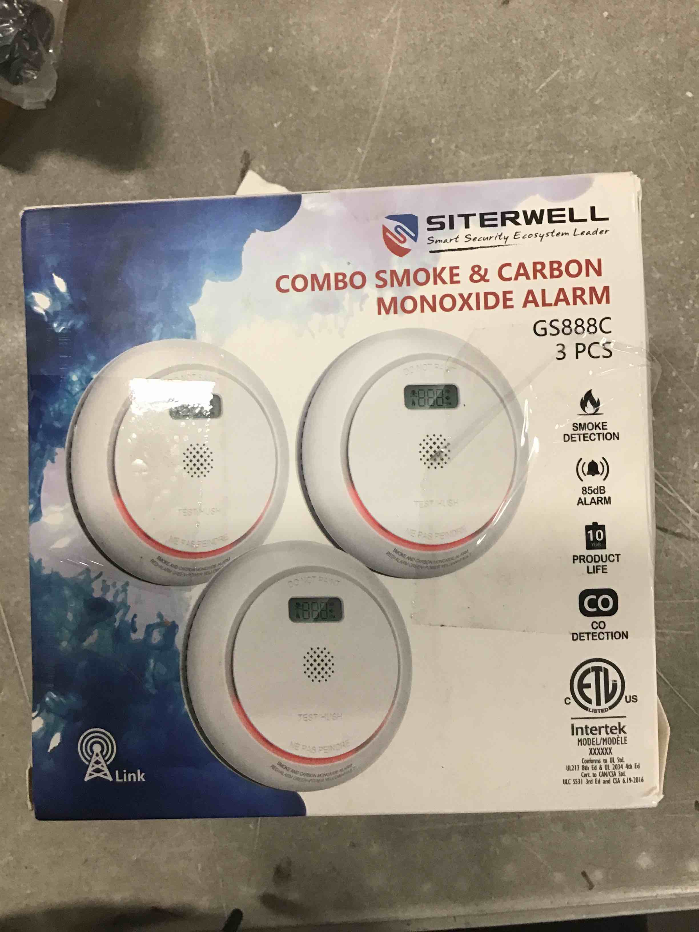 https://s3.amazonaws.com/lotting-images-prod/bidfta/RED6576997_1715691972551.jpeg