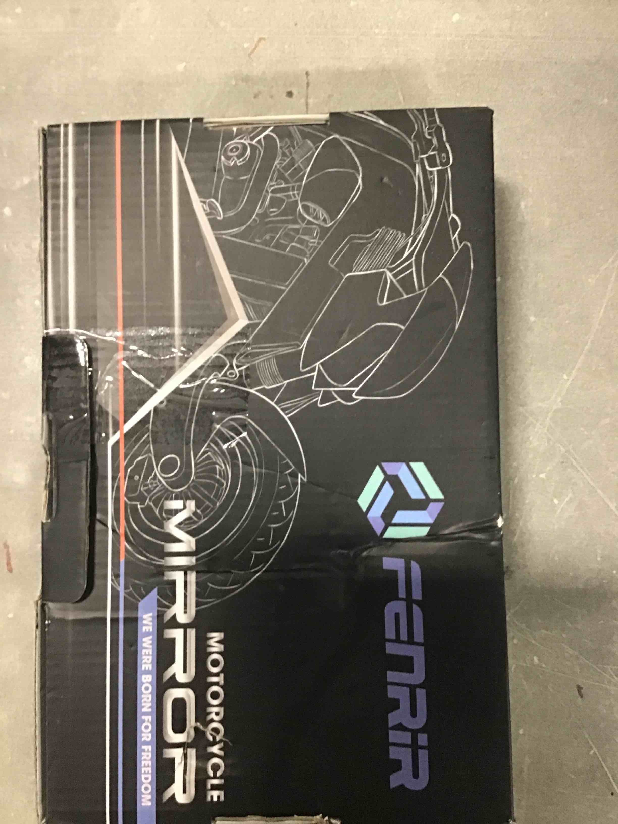 https://s3.amazonaws.com/lotting-images-prod/bidfta/RED6577068_1715699139636.jpeg
