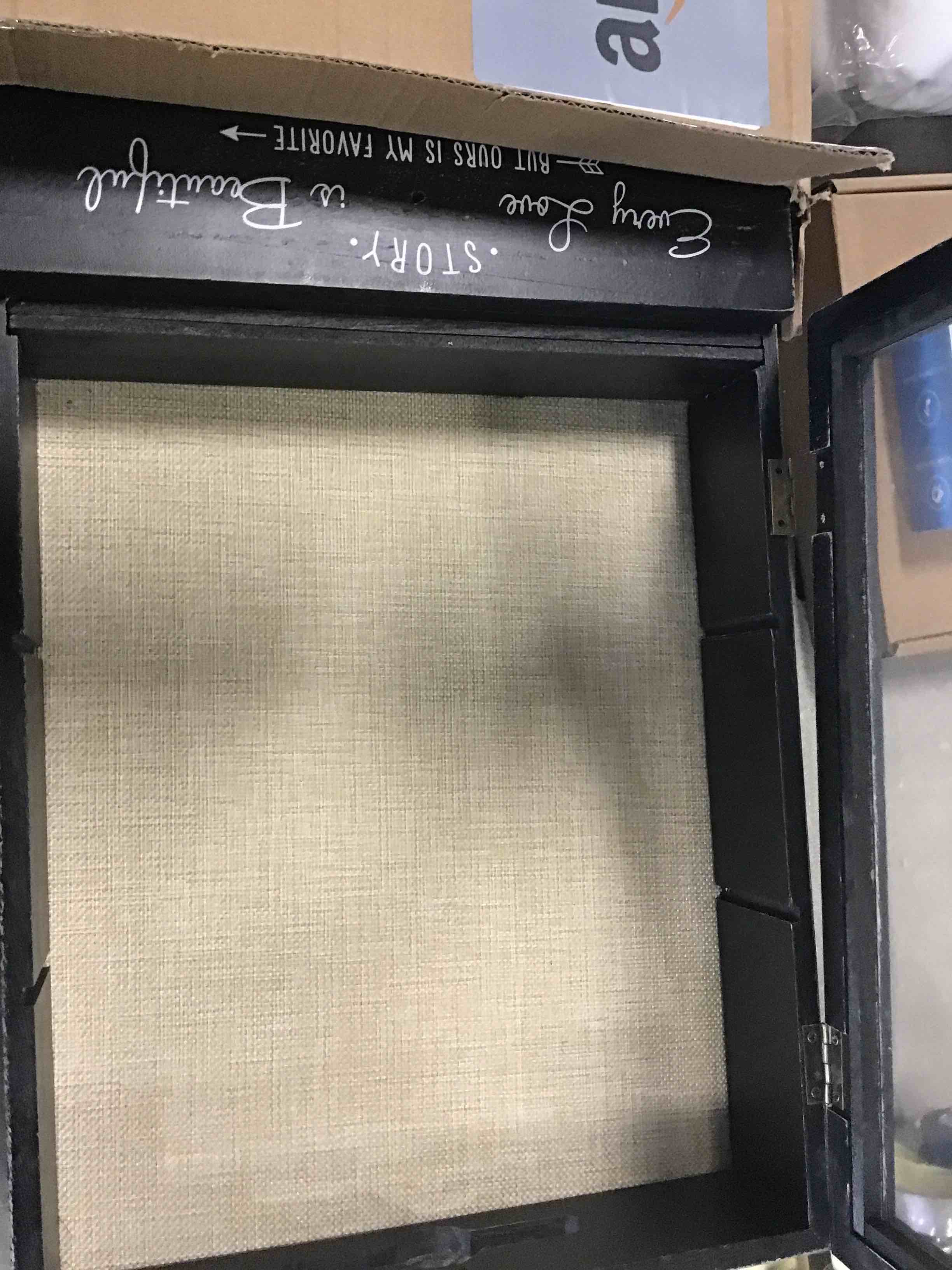 https://s3.amazonaws.com/lotting-images-prod/bidfta/RED6577077_1715699746403.jpeg