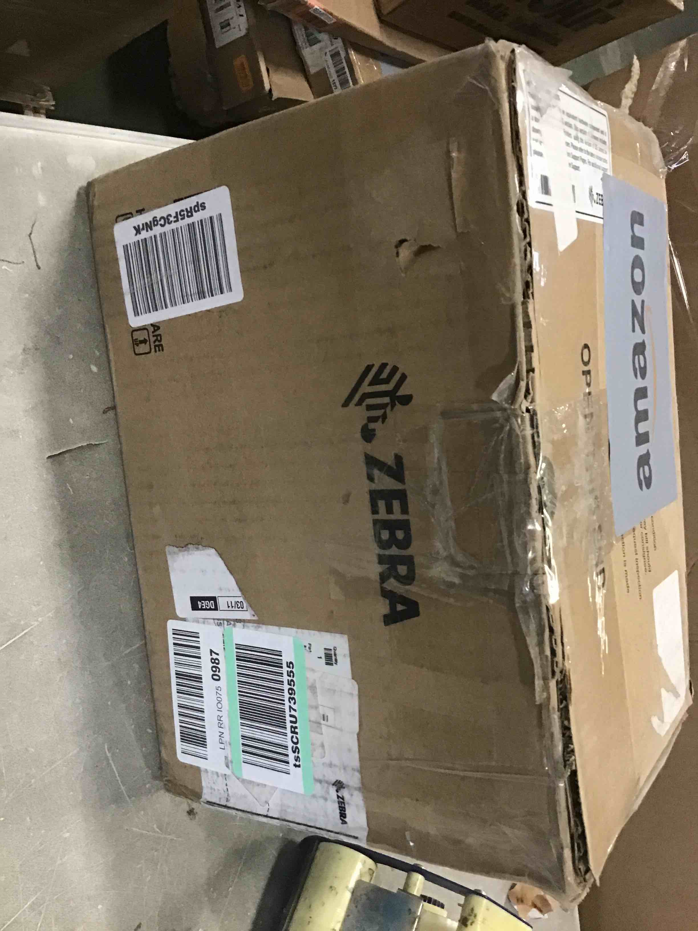 https://s3.amazonaws.com/lotting-images-prod/bidfta/RED6577322_1715779360205.jpeg