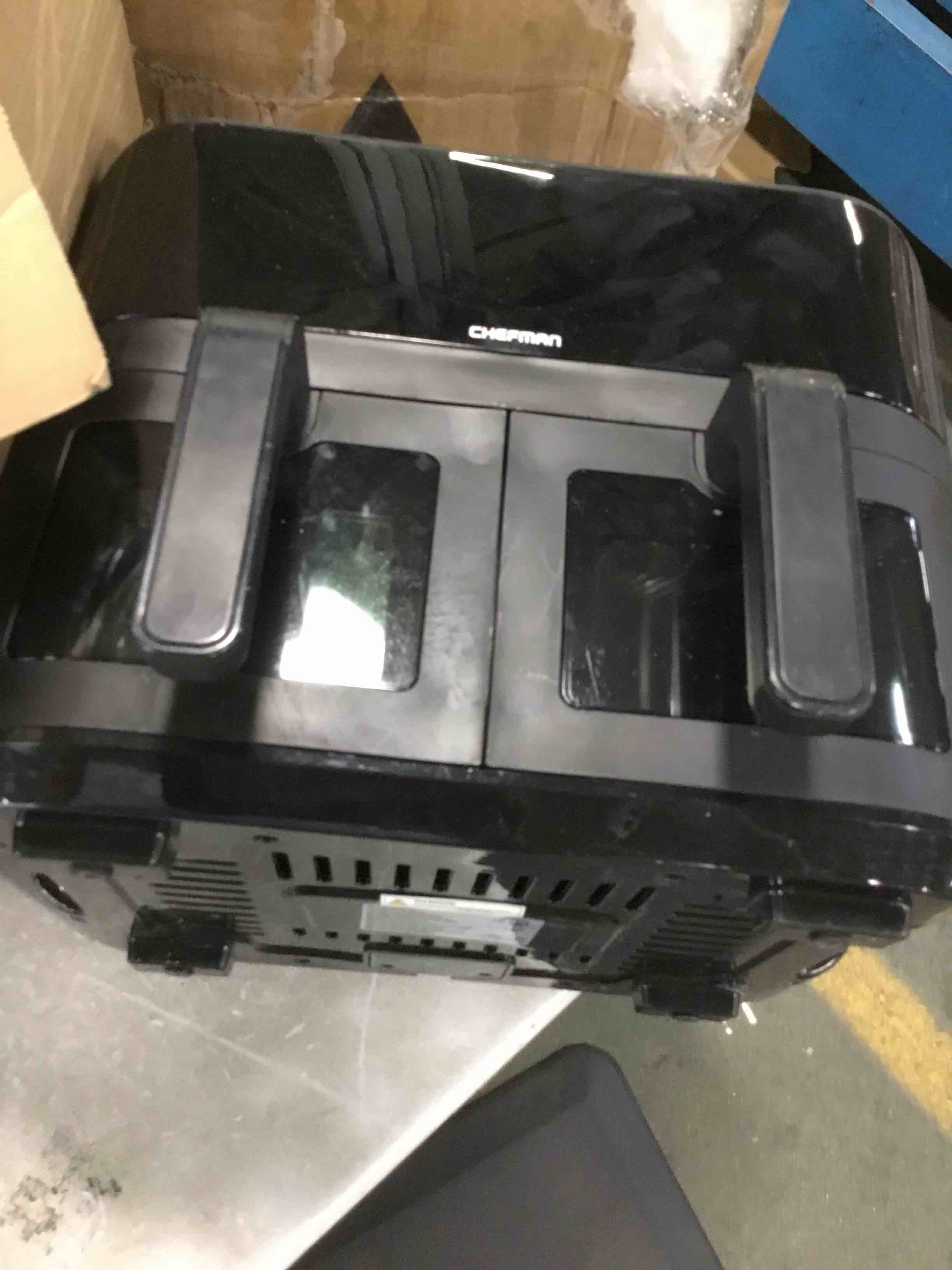 https://s3.amazonaws.com/lotting-images-prod/bidfta/RED6578341_1715277090782.jpeg