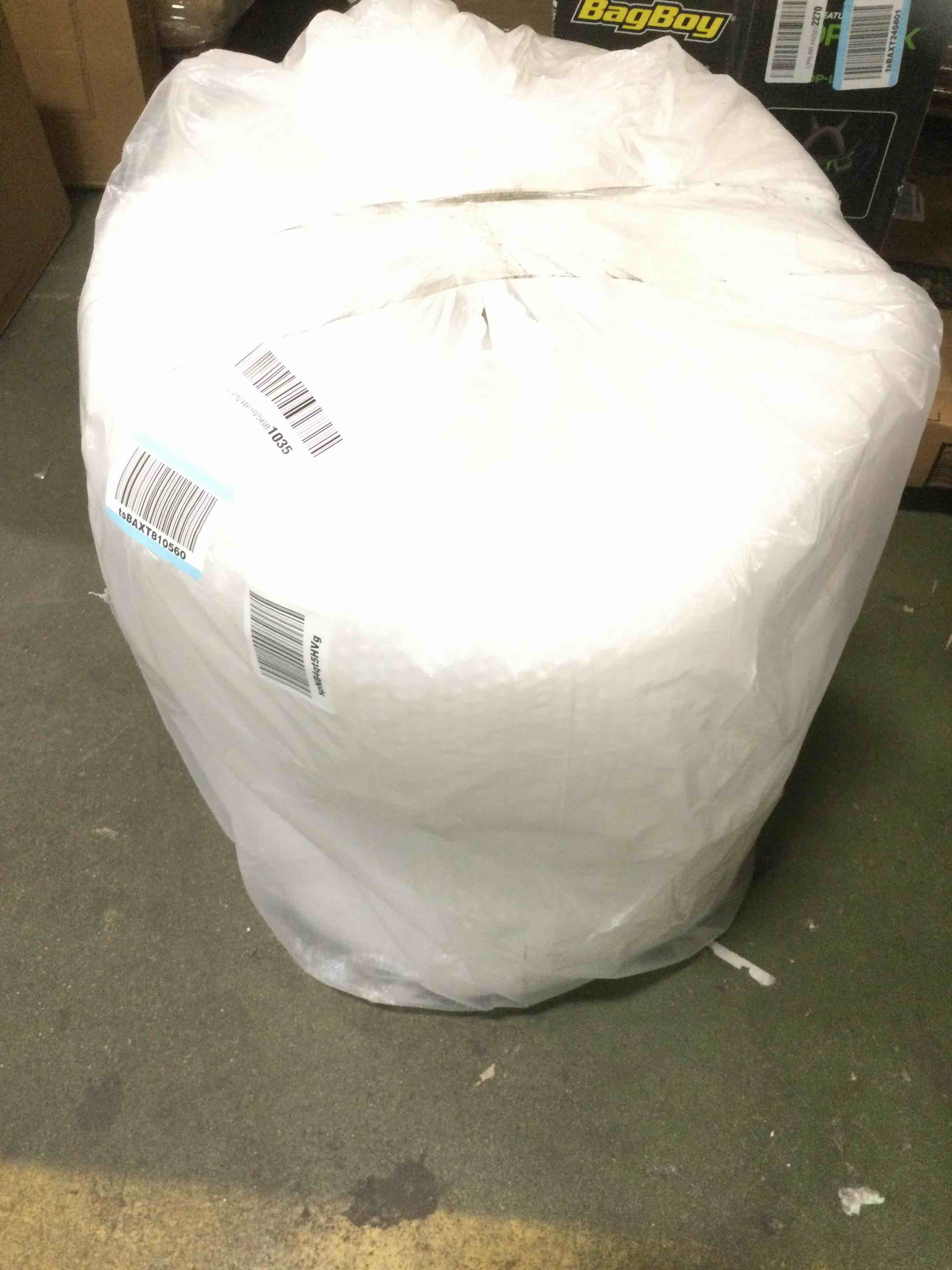 https://s3.amazonaws.com/lotting-images-prod/bidfta/RED6578691_1715429262846.jpeg