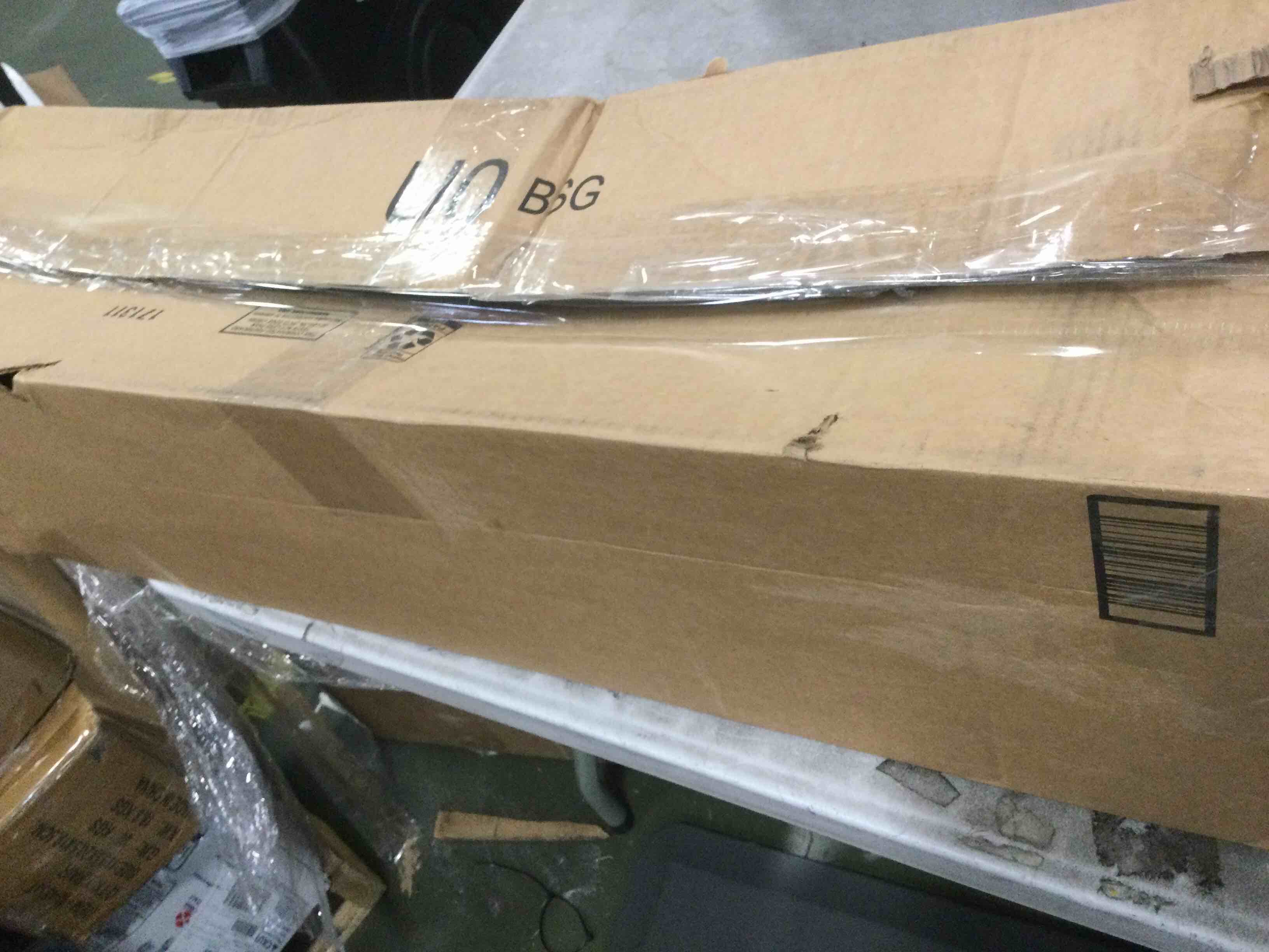 https://s3.amazonaws.com/lotting-images-prod/bidfta/RED6578753_1715439162454.jpeg