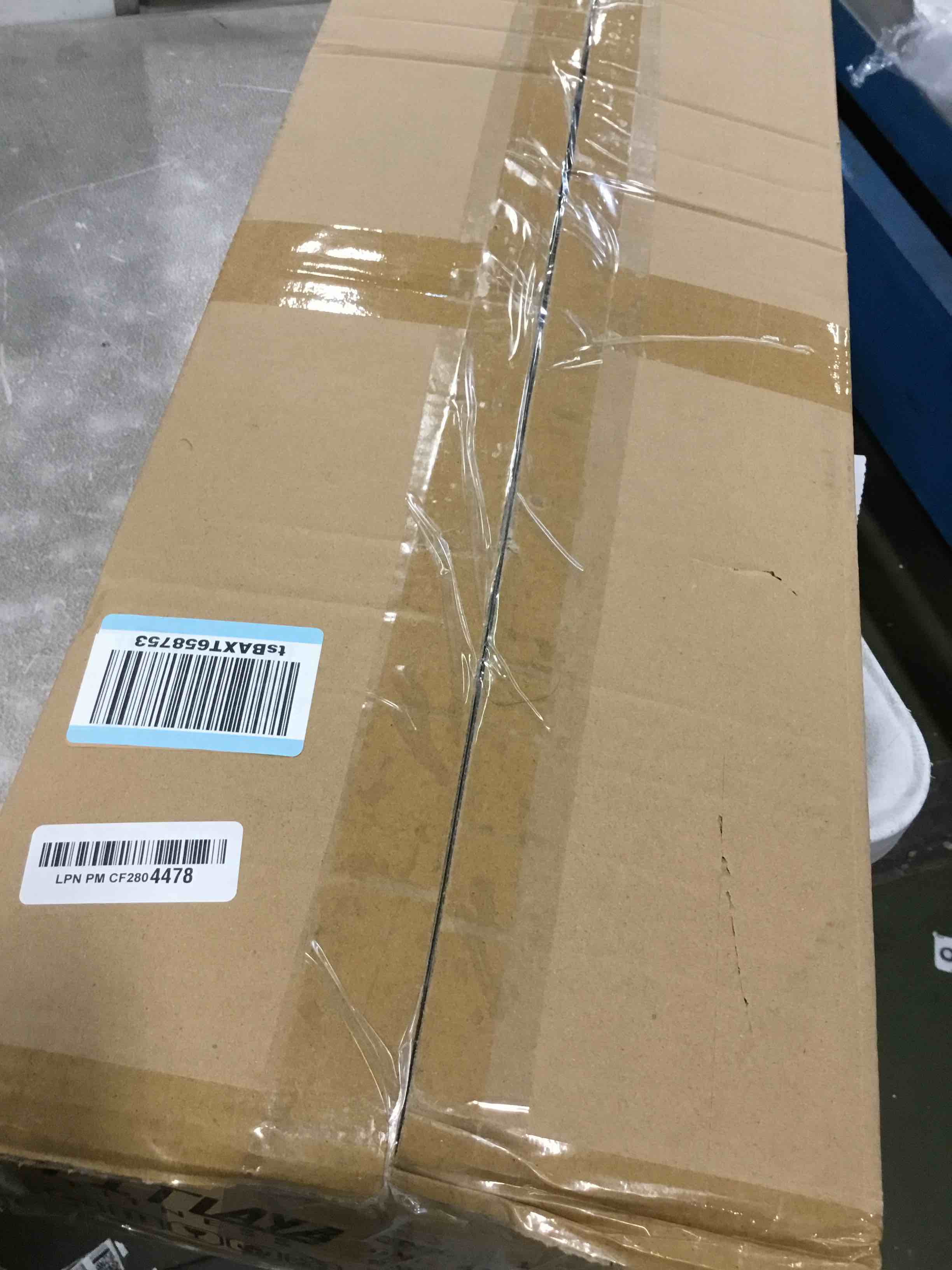 https://s3.amazonaws.com/lotting-images-prod/bidfta/RED6578933_1715617939355.jpeg