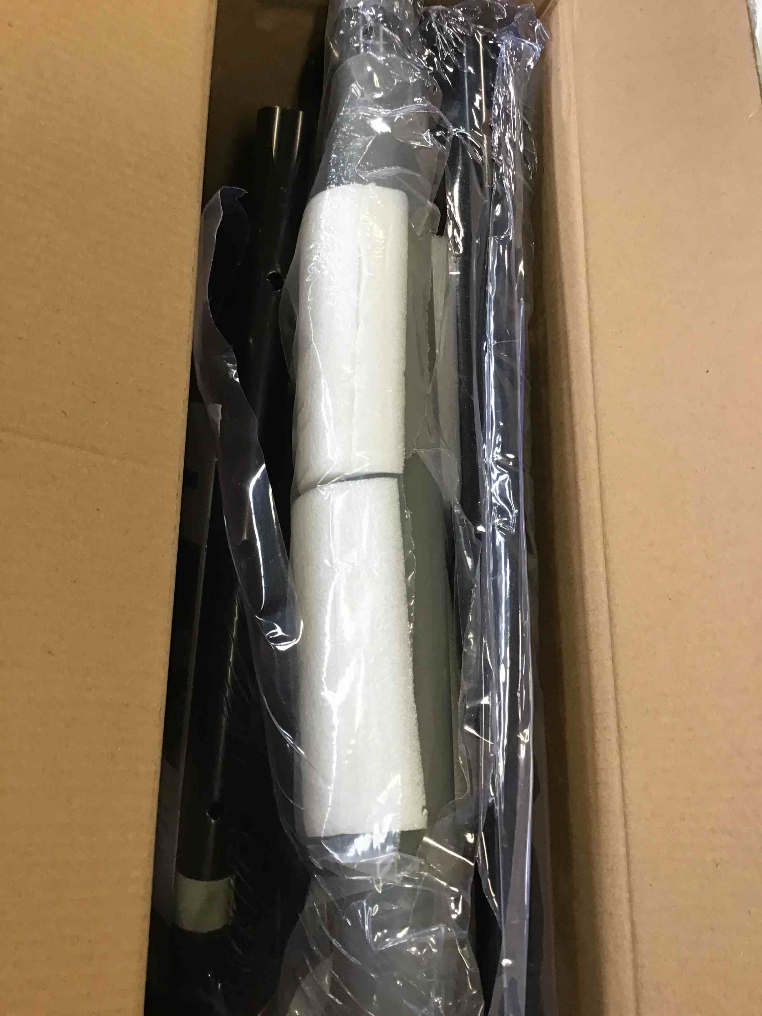 https://s3.amazonaws.com/lotting-images-prod/bidfta/RED6580084_1715699041113.jpeg
