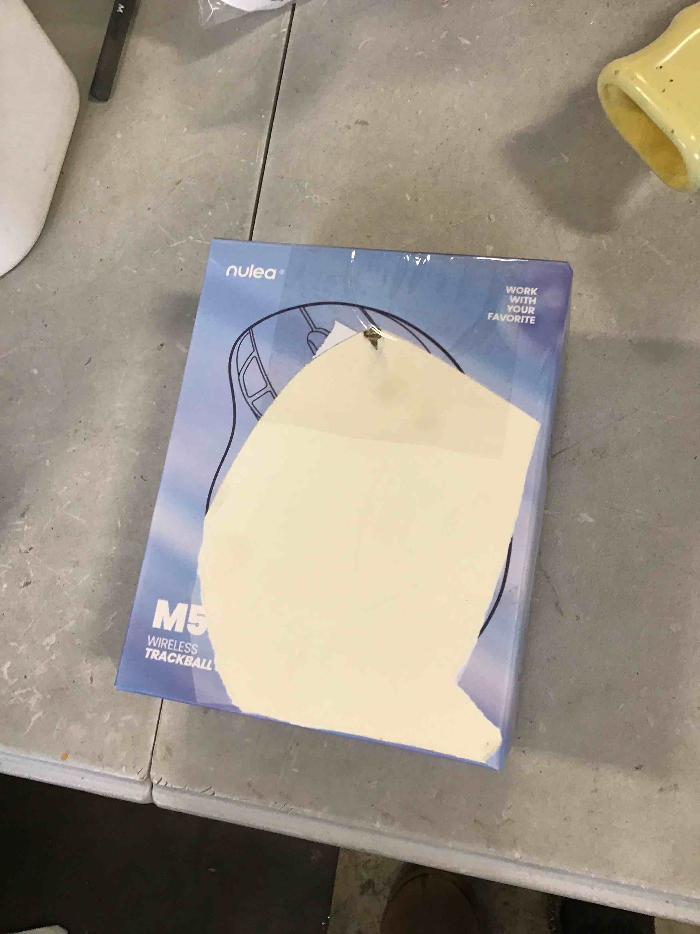 https://s3.amazonaws.com/lotting-images-prod/bidfta/RED6580218_1715714827974.jpeg