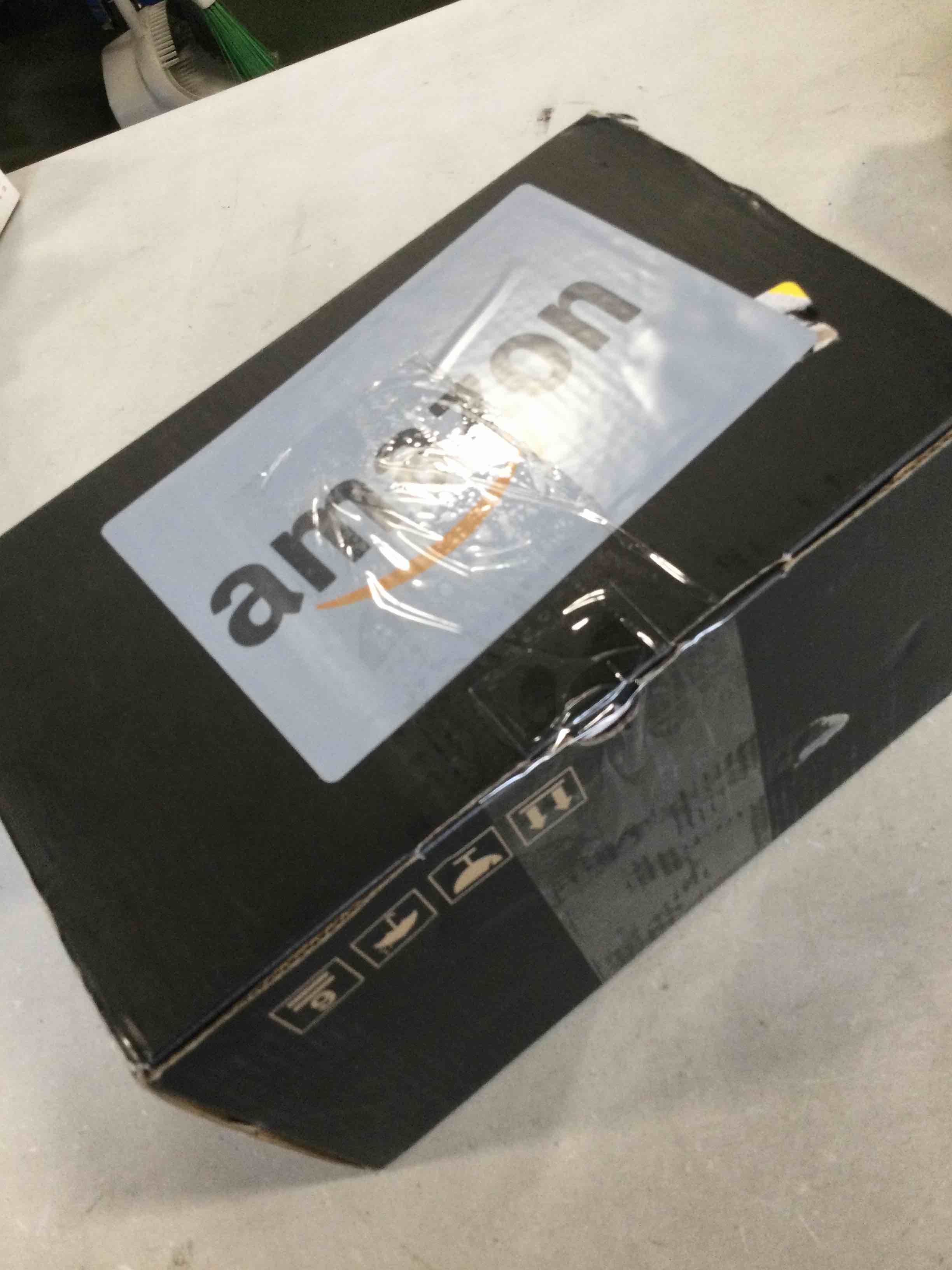 https://s3.amazonaws.com/lotting-images-prod/bidfta/RED6580741_1715885567642.jpeg