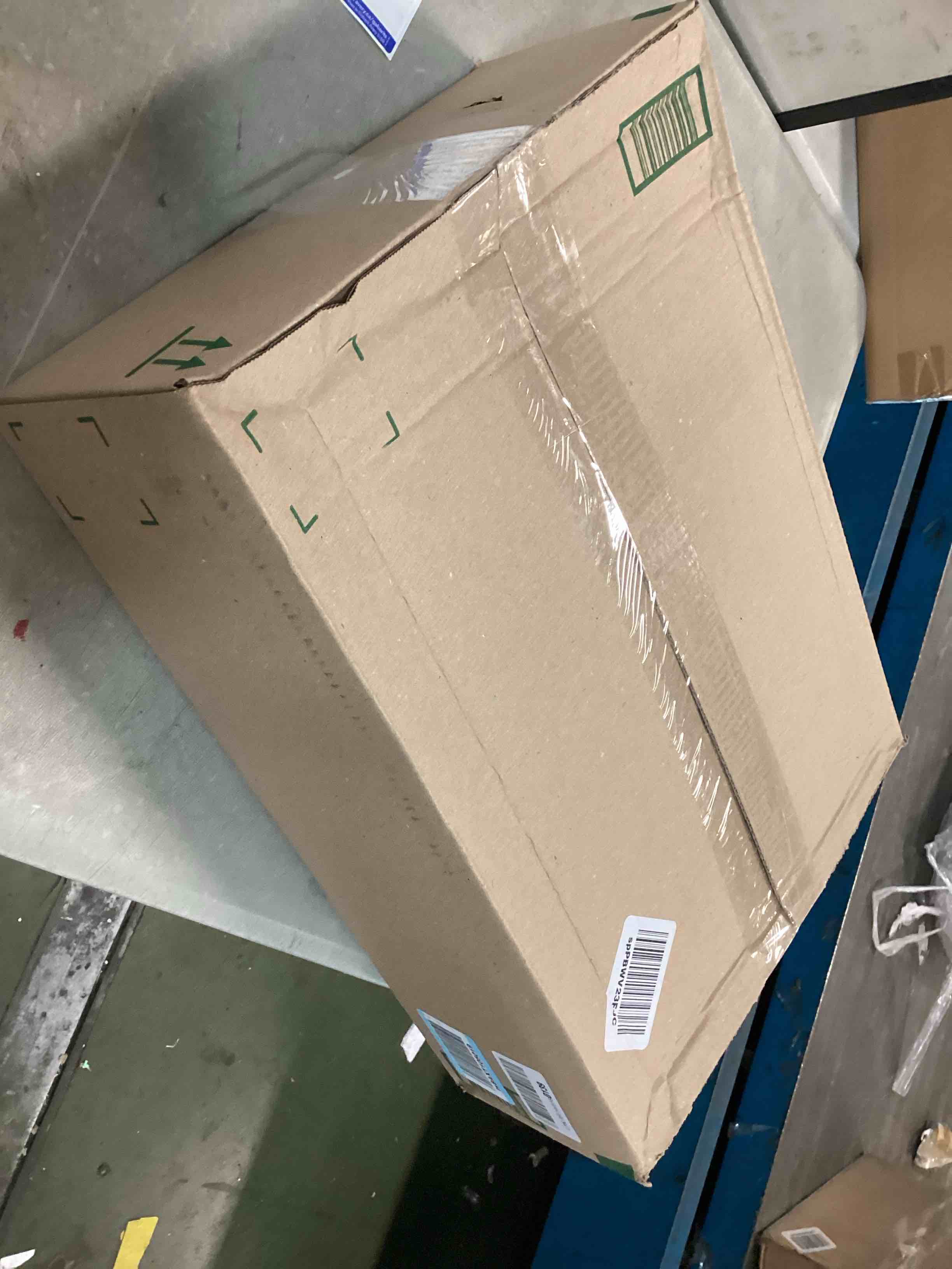 https://s3.amazonaws.com/lotting-images-prod/bidfta/RED6581237_1715262633361.jpeg