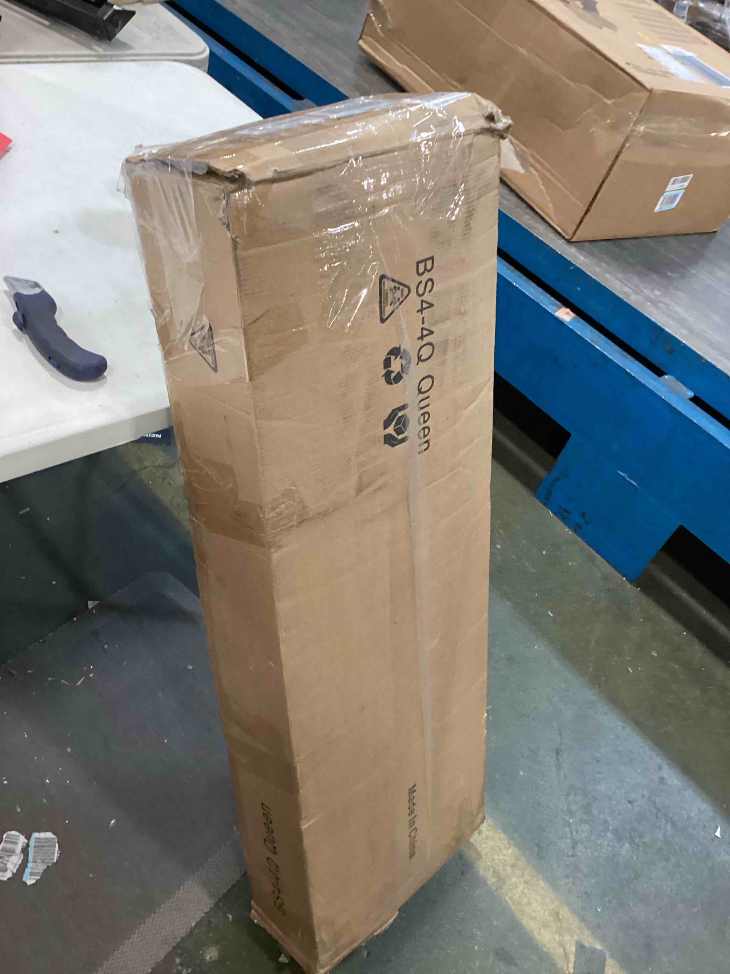 https://s3.amazonaws.com/lotting-images-prod/bidfta/RED6583098_1715285408124.jpeg
