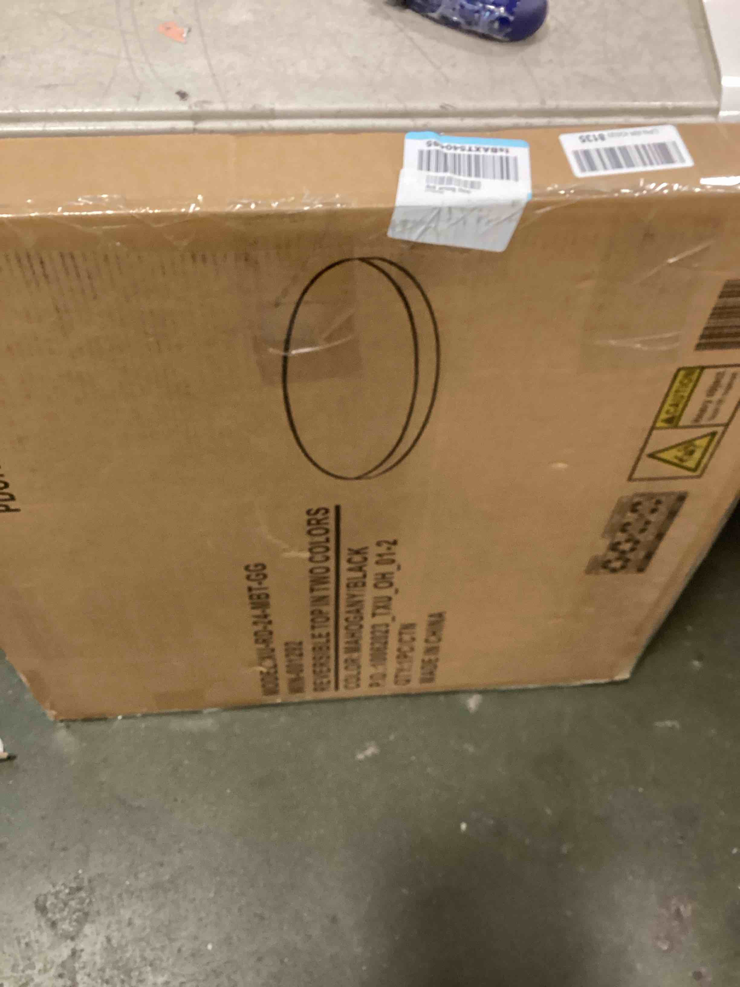 https://s3.amazonaws.com/lotting-images-prod/bidfta/RED6583556_1715435329607.jpeg