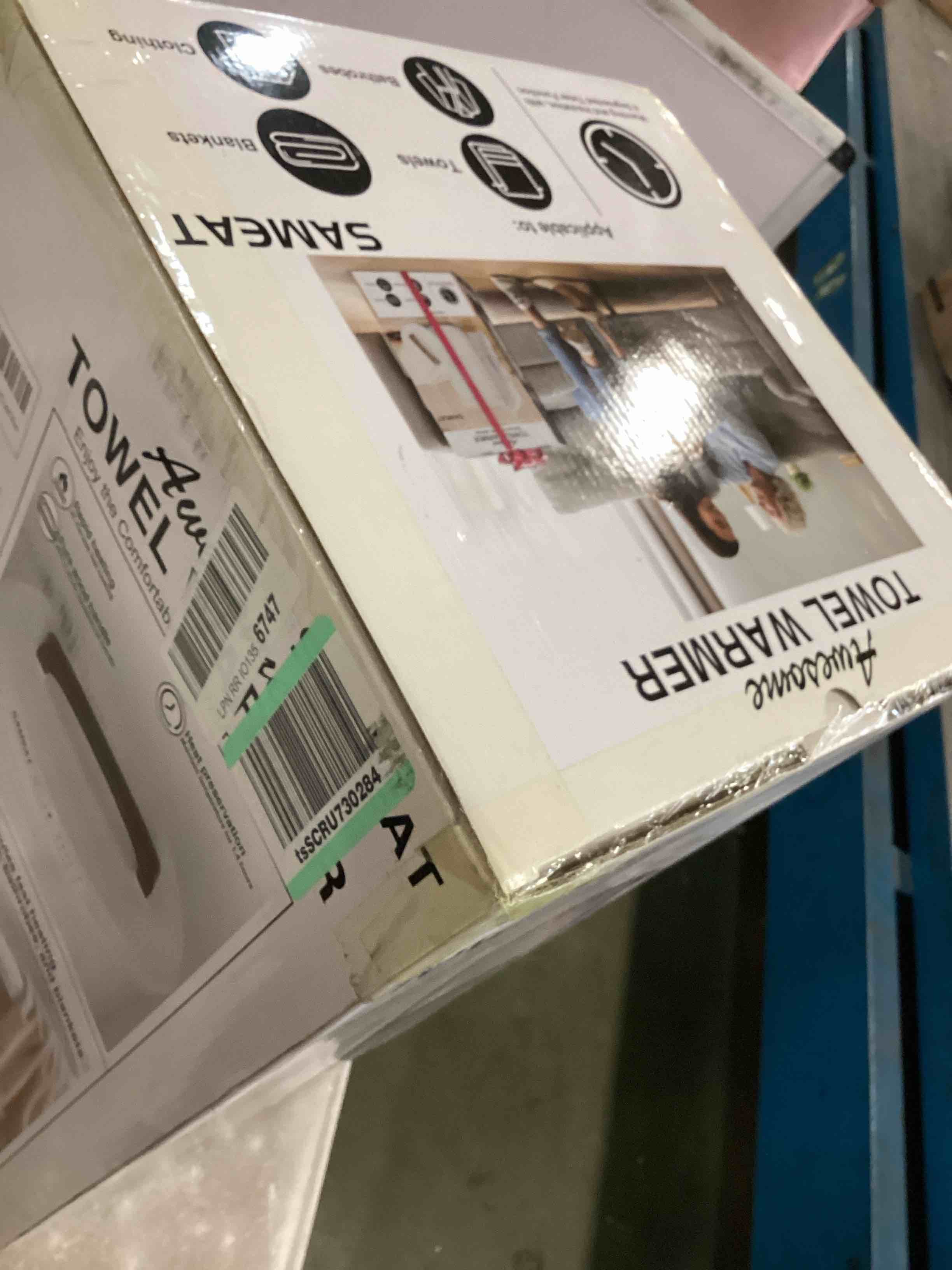 https://s3.amazonaws.com/lotting-images-prod/bidfta/RED6584290_1715962685268.jpeg