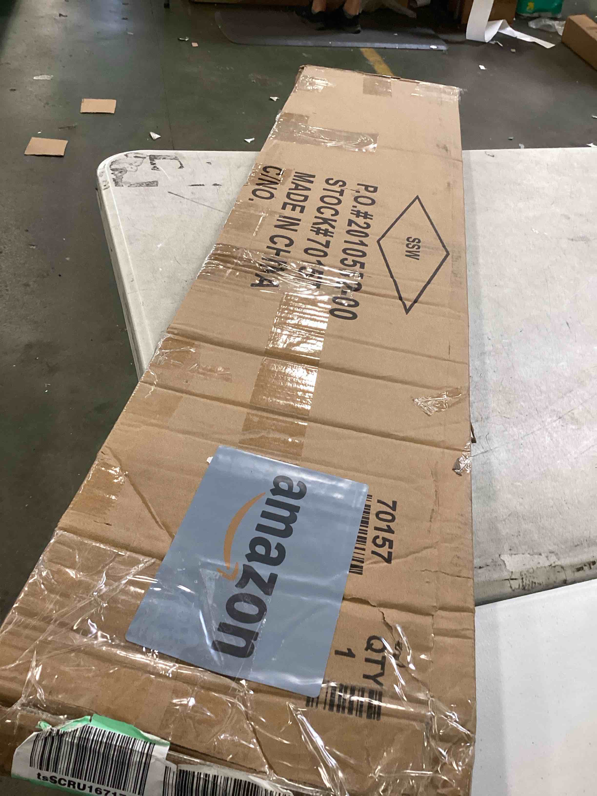 https://s3.amazonaws.com/lotting-images-prod/bidfta/RED6584740_1716221751250.jpeg