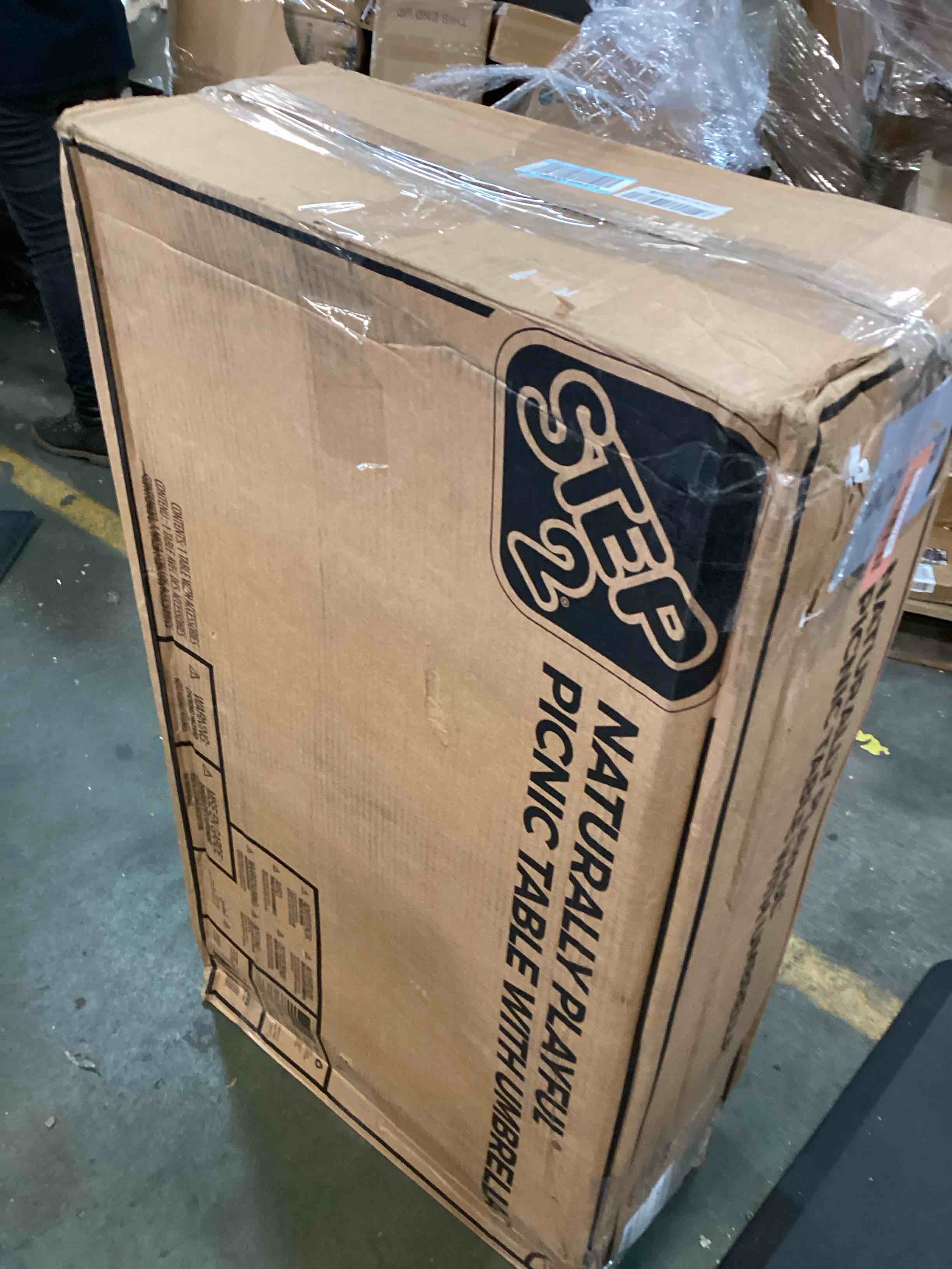 https://s3.amazonaws.com/lotting-images-prod/bidfta/RED6585738_1716046929419.jpeg