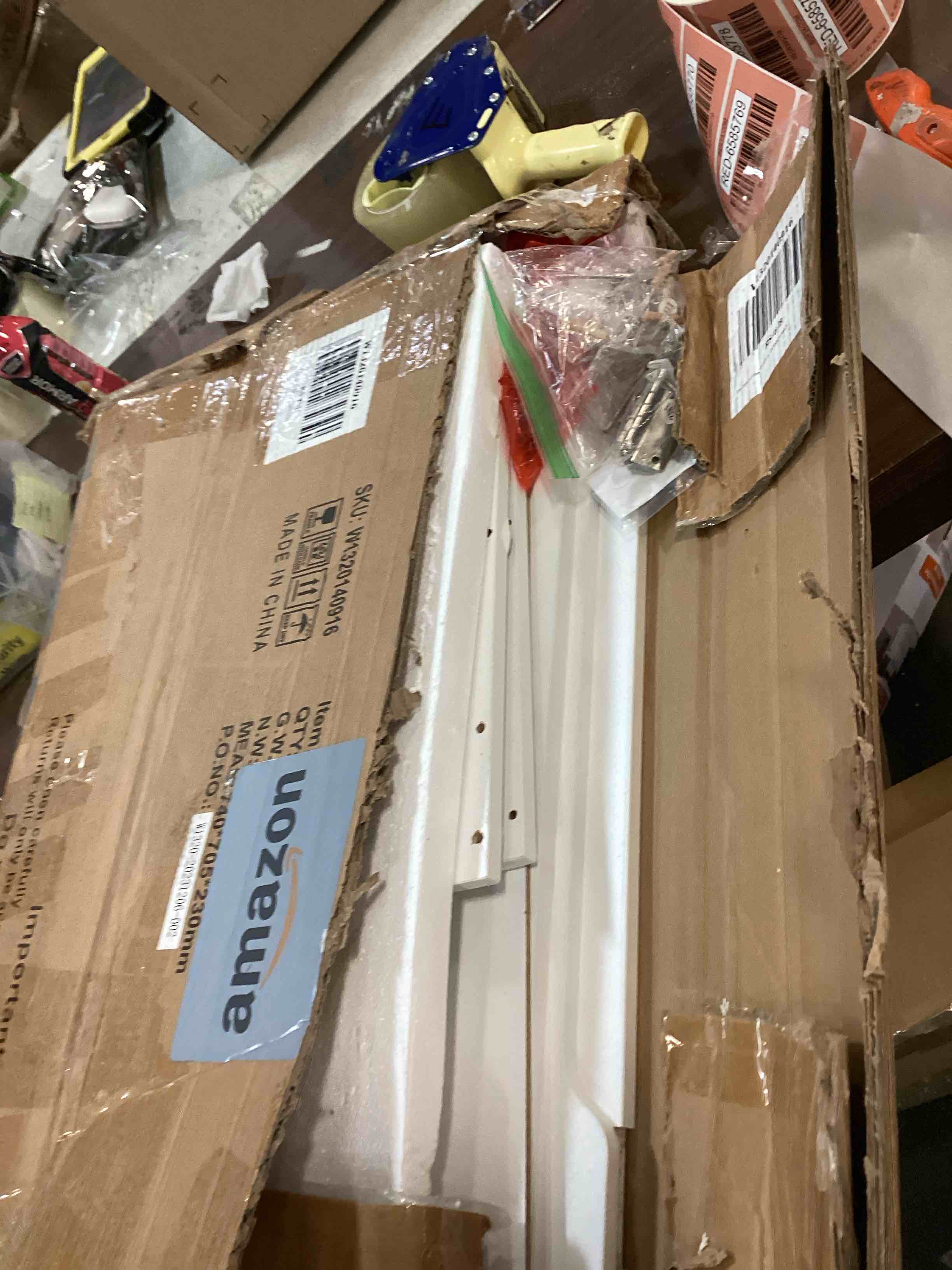 https://s3.amazonaws.com/lotting-images-prod/bidfta/RED6585768_1716053653690.jpeg