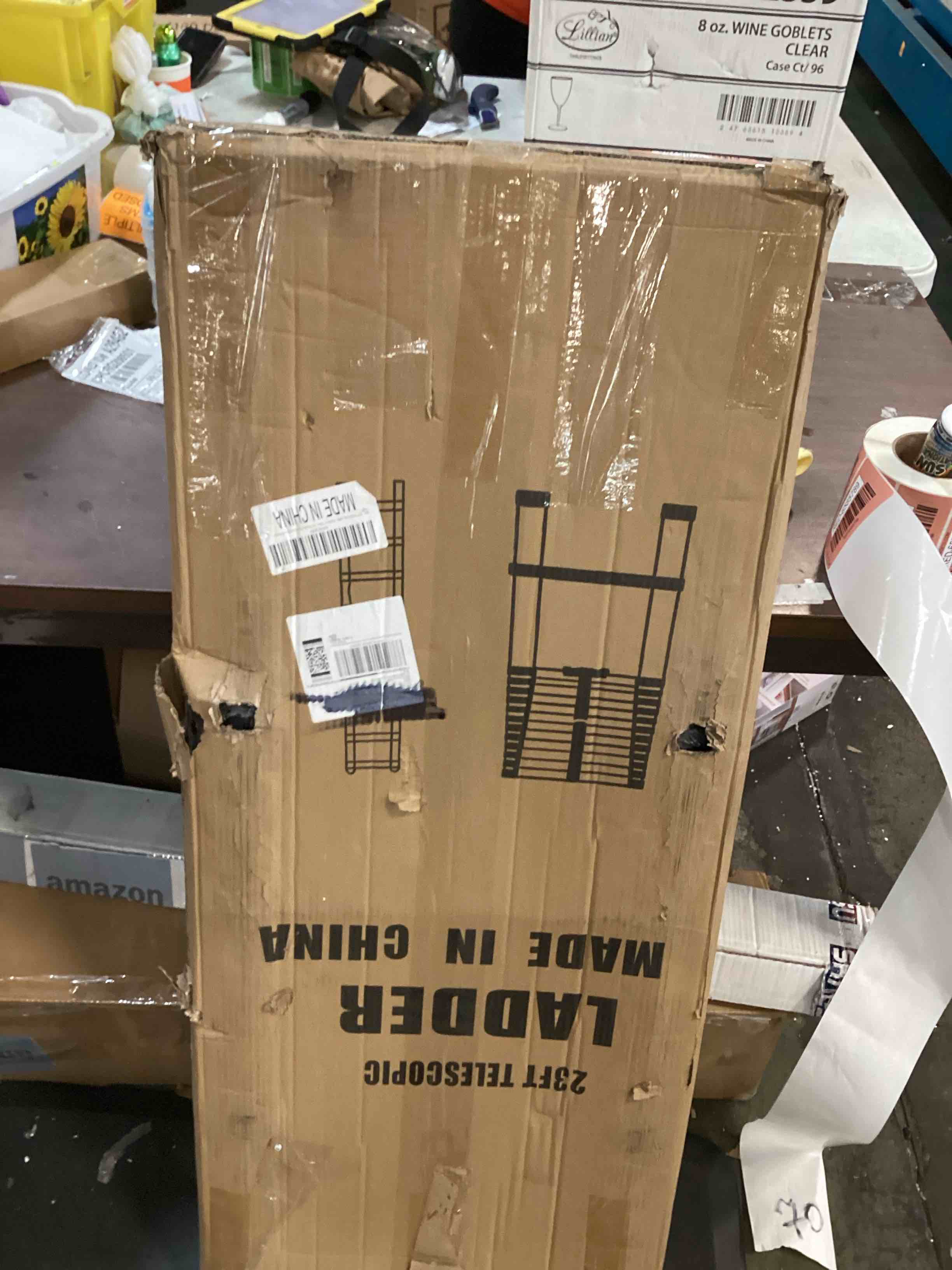 https://s3.amazonaws.com/lotting-images-prod/bidfta/RED6585788_1716056945456.jpeg