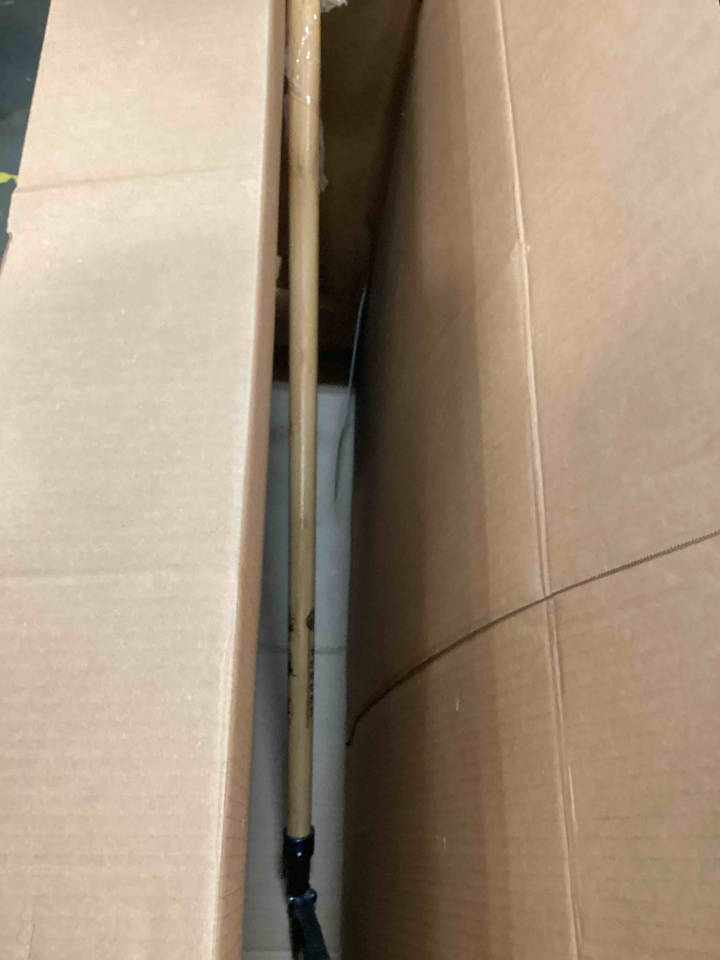 https://s3.amazonaws.com/lotting-images-prod/bidfta/RED6586257_1716319764646.jpeg