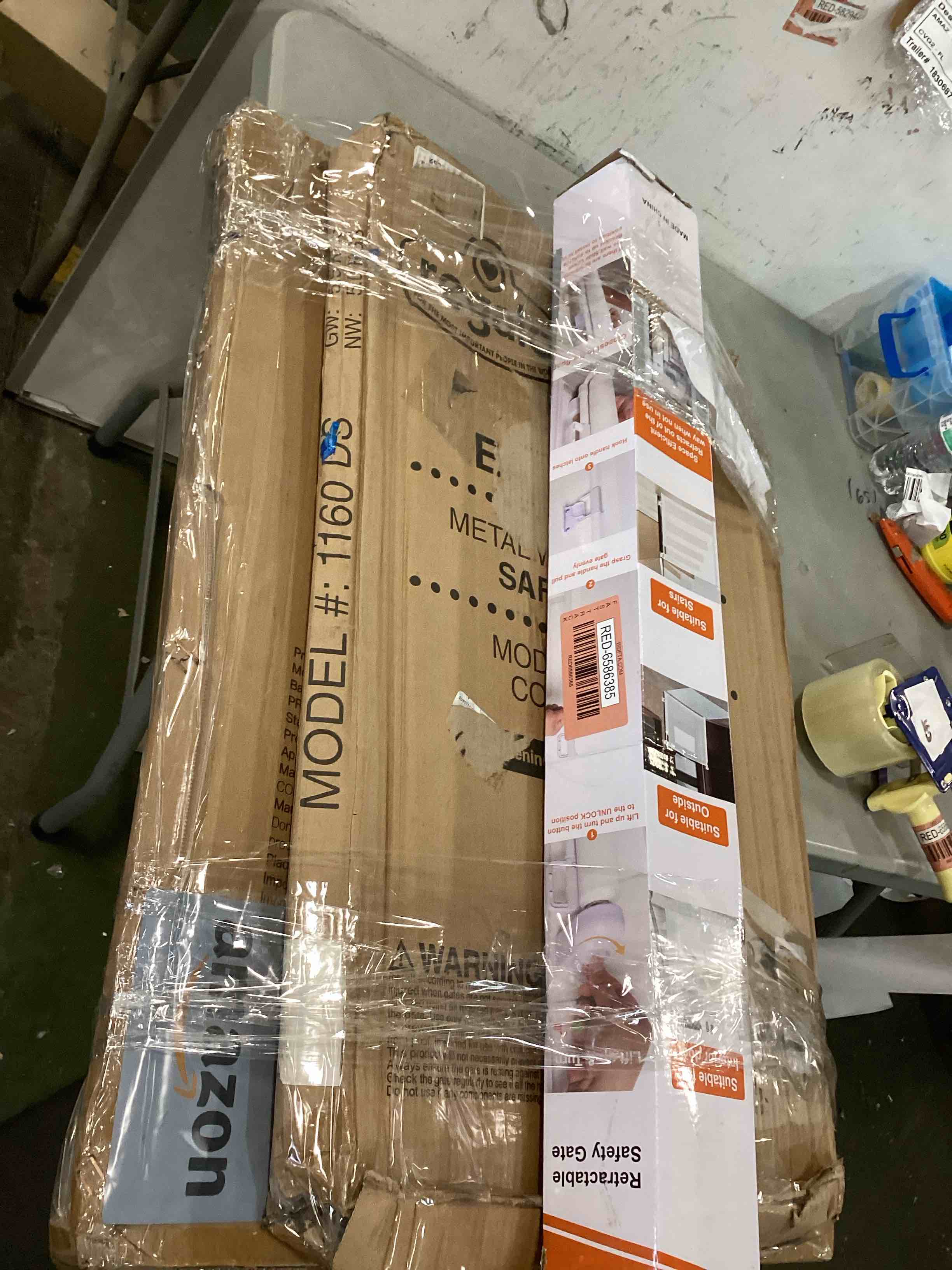 https://s3.amazonaws.com/lotting-images-prod/bidfta/RED6586385_1716391887769.jpeg
