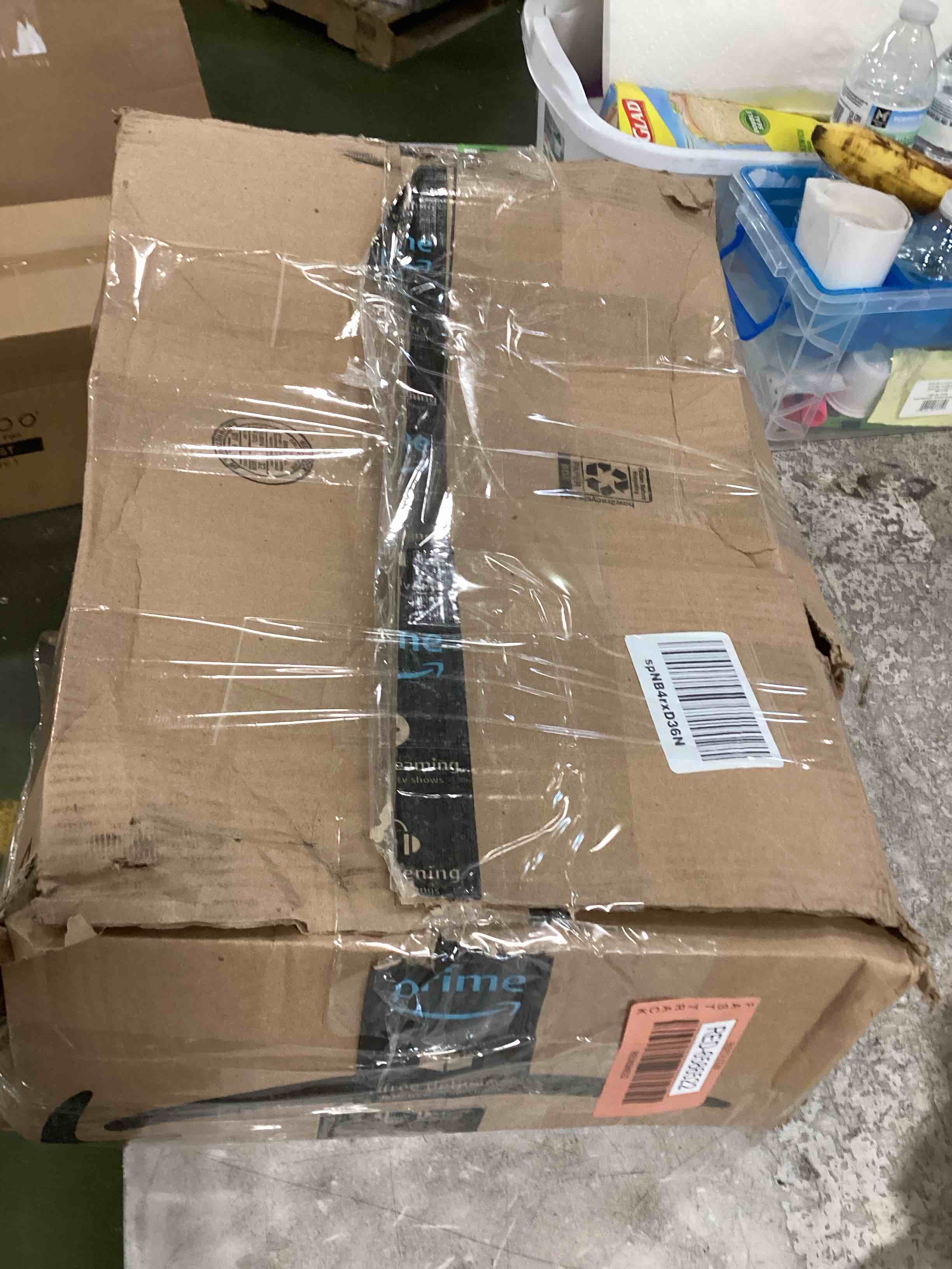 https://s3.amazonaws.com/lotting-images-prod/bidfta/RED6586522_1716467049792.jpeg
