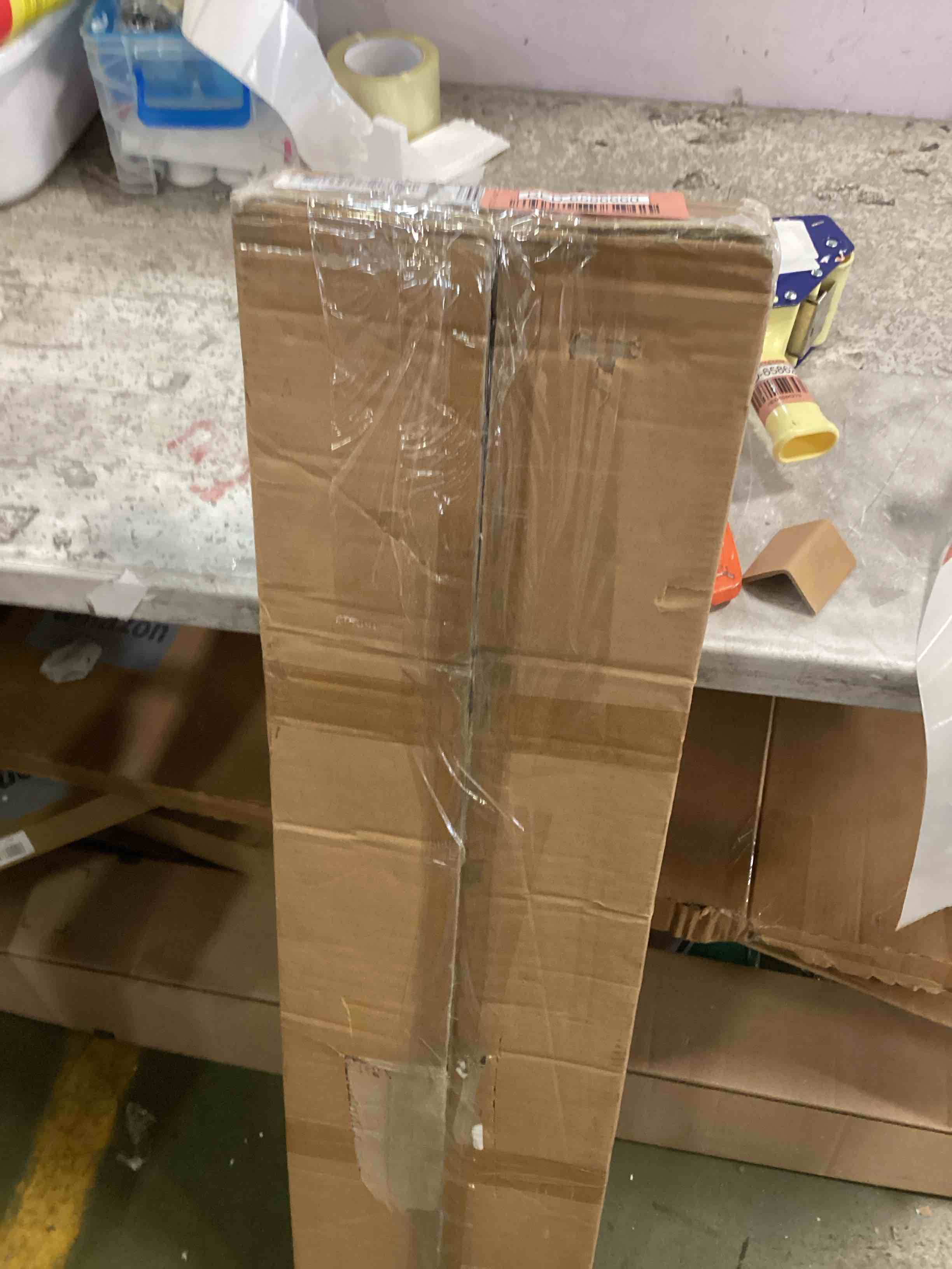 https://s3.amazonaws.com/lotting-images-prod/bidfta/RED6586660_1716487141479.jpeg