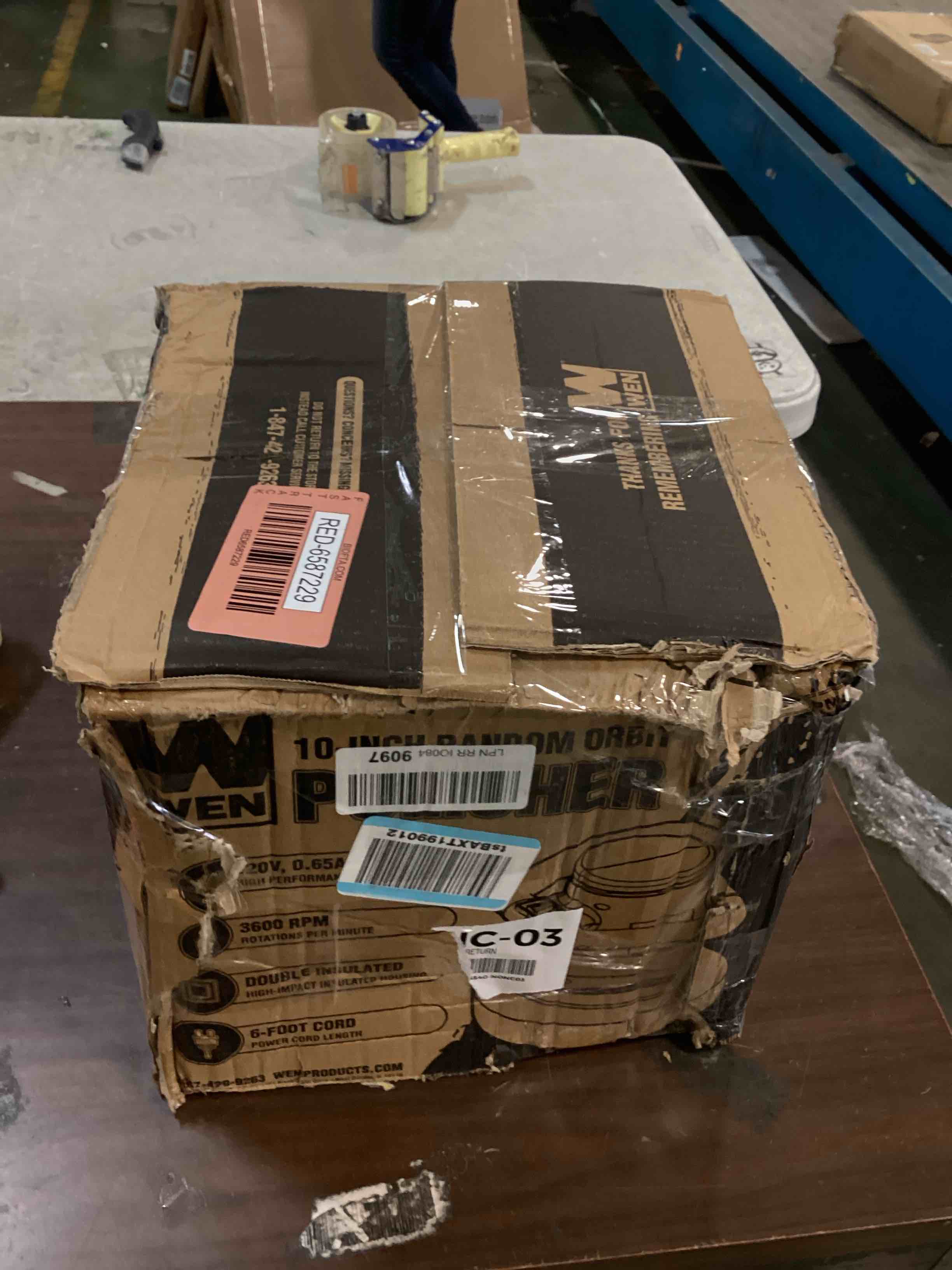 https://s3.amazonaws.com/lotting-images-prod/bidfta/RED6587229_1718042153212.jpeg