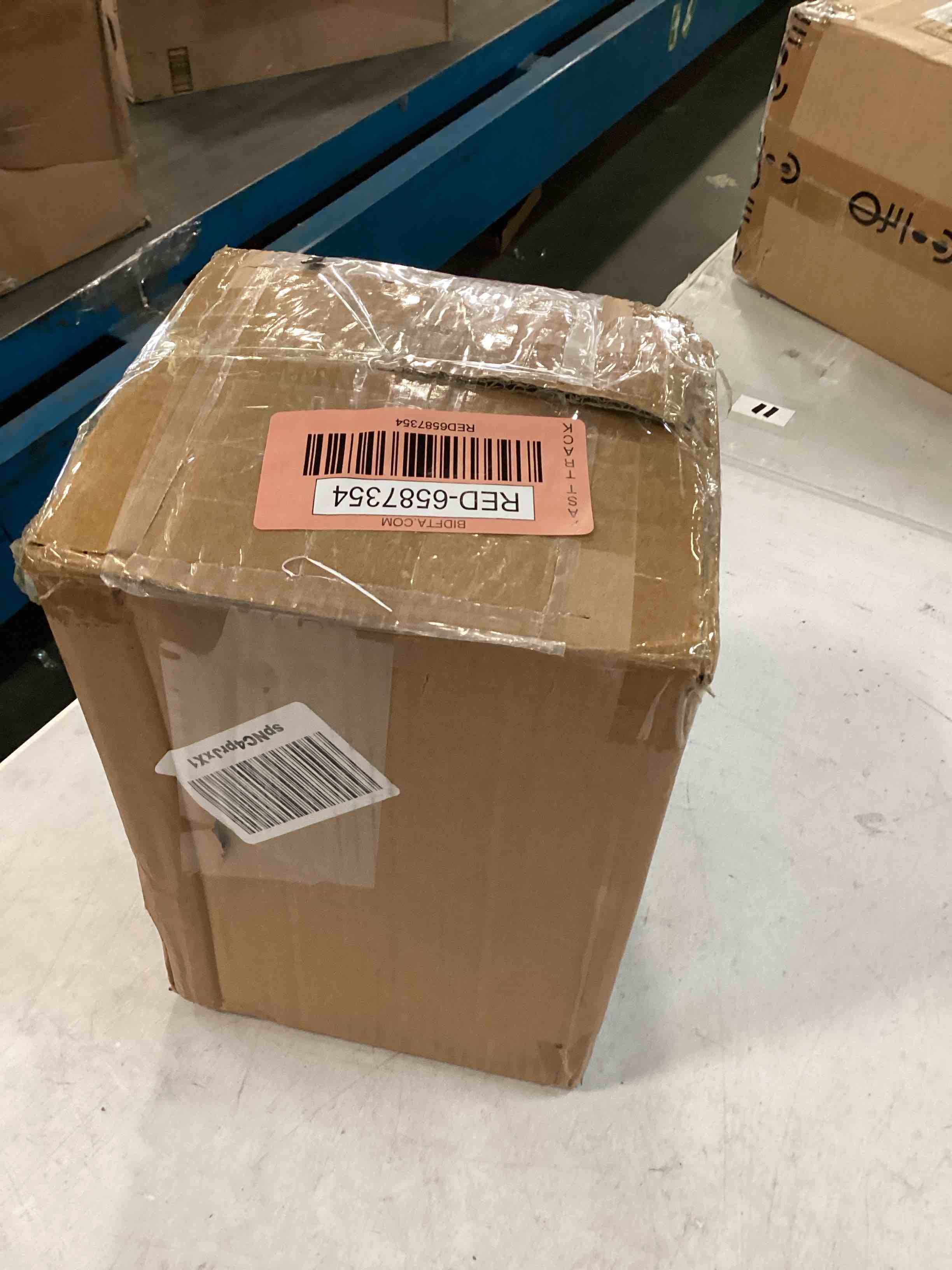 https://s3.amazonaws.com/lotting-images-prod/bidfta/RED6587354_1718109031505.jpeg