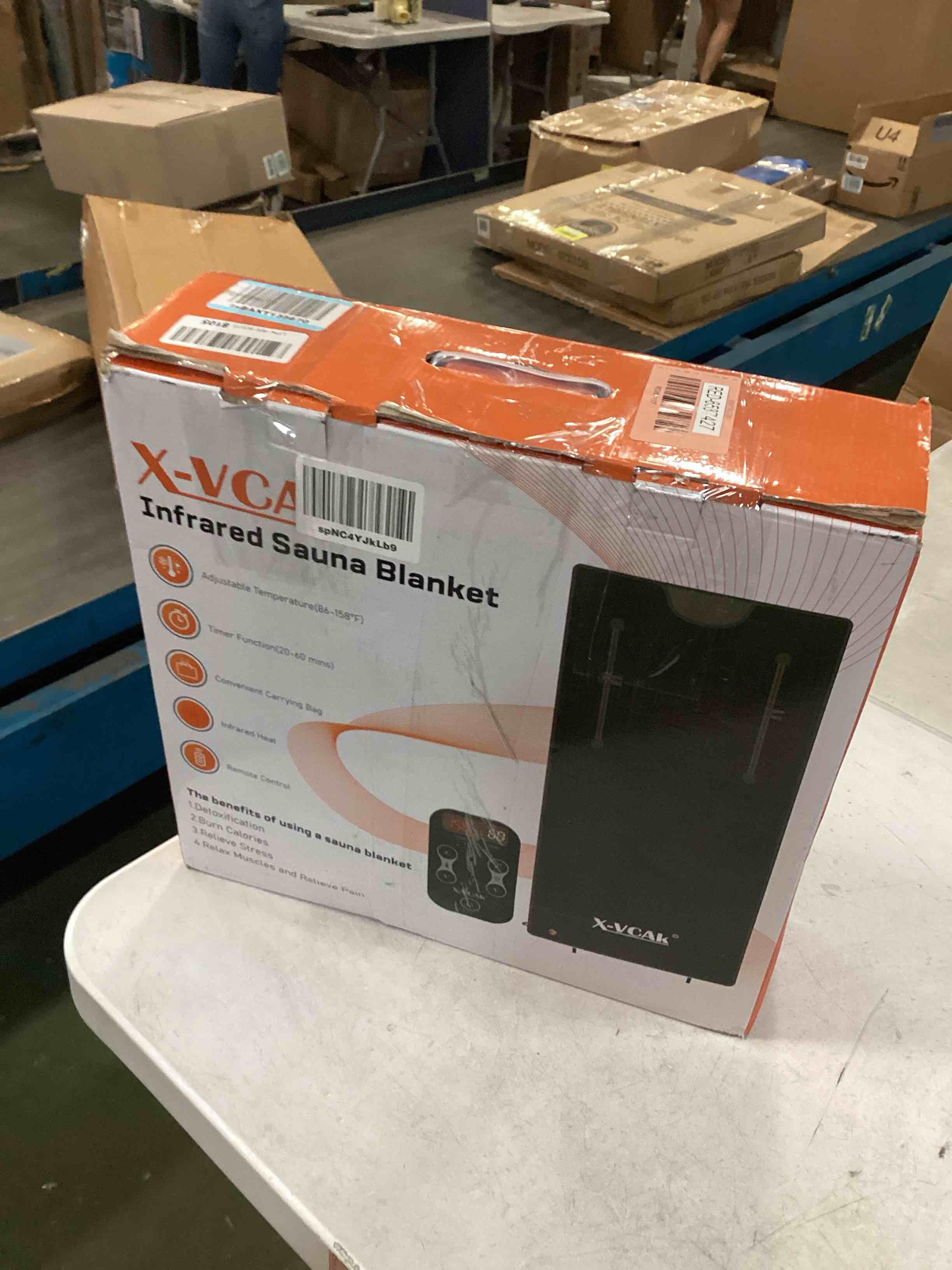 https://s3.amazonaws.com/lotting-images-prod/bidfta/RED6587427_1718117782309.jpeg