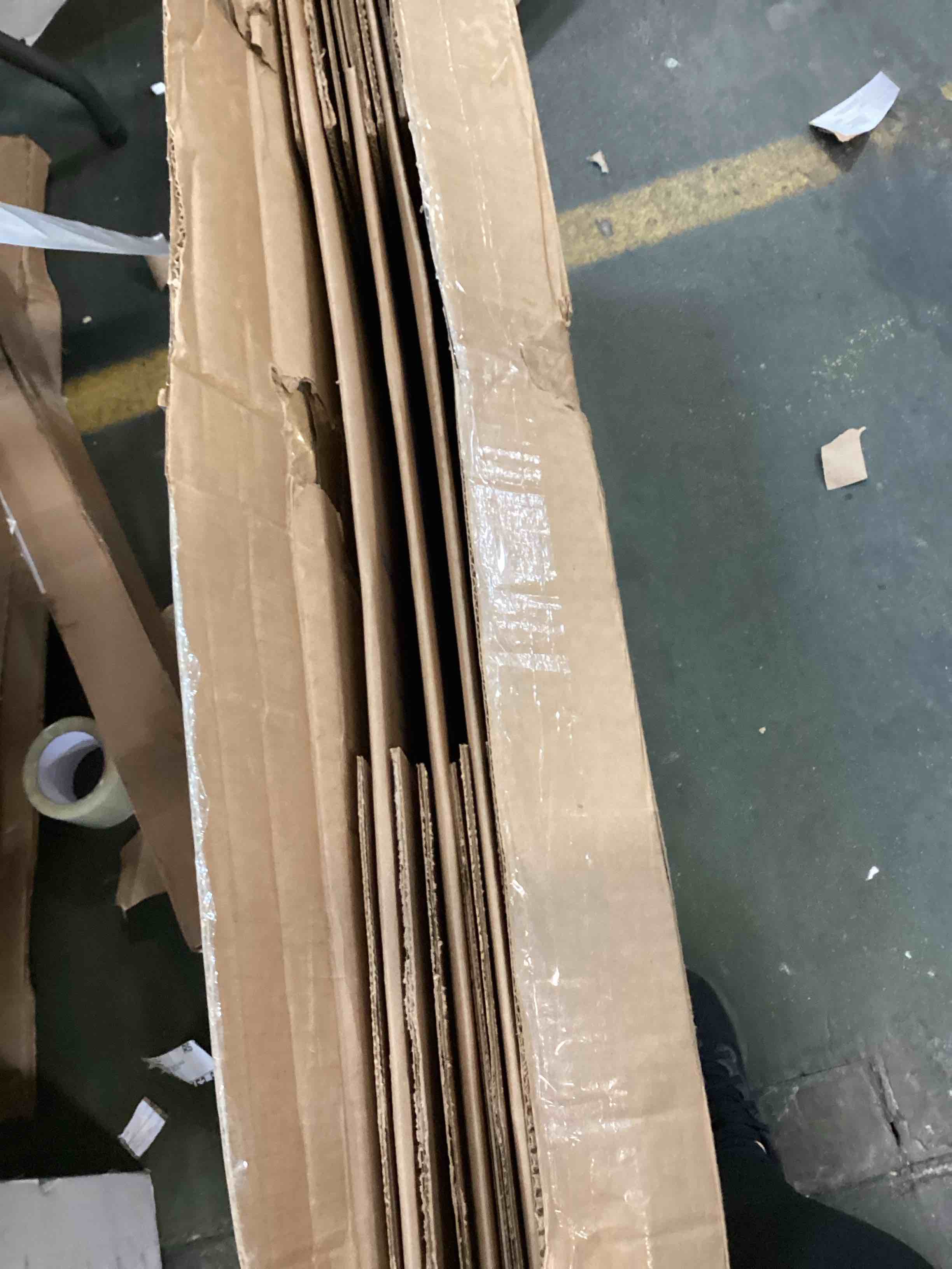 https://s3.amazonaws.com/lotting-images-prod/bidfta/RED6587476_1718122440632.jpeg