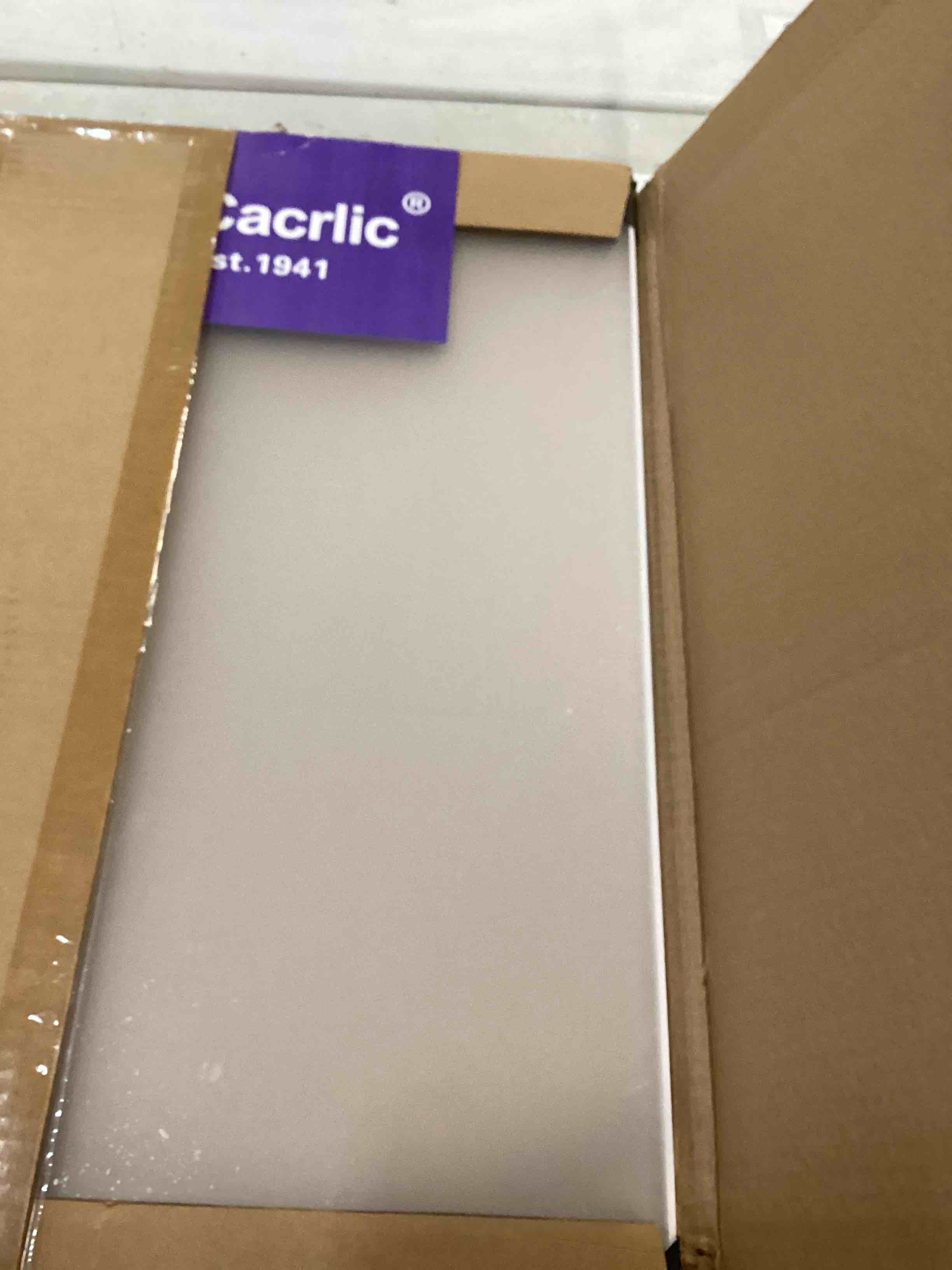 https://s3.amazonaws.com/lotting-images-prod/bidfta/RED6587659_1718204472116.jpeg