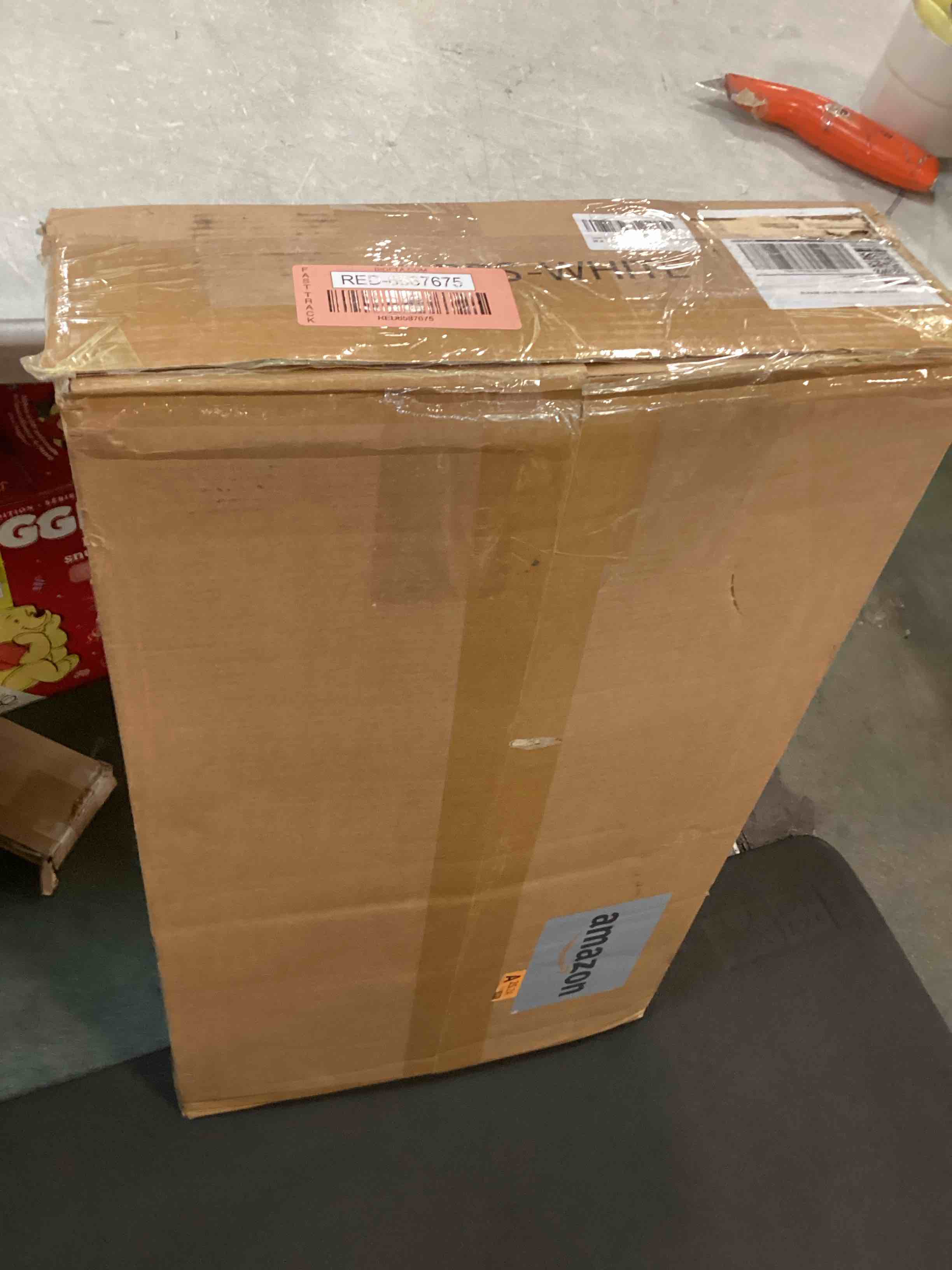 https://s3.amazonaws.com/lotting-images-prod/bidfta/RED6587675_1718206105624.jpeg