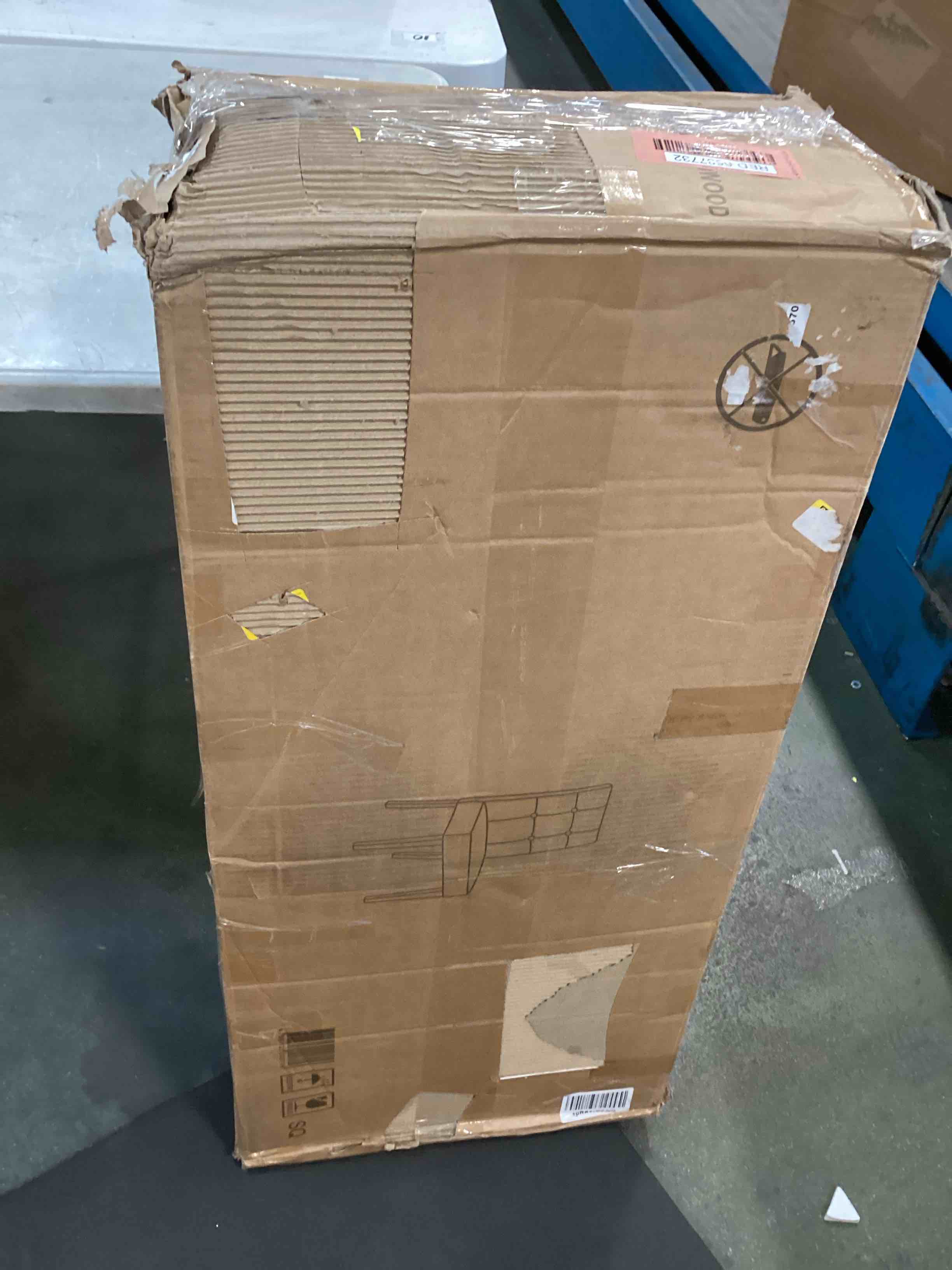 https://s3.amazonaws.com/lotting-images-prod/bidfta/RED6587732_1718214266511.jpeg