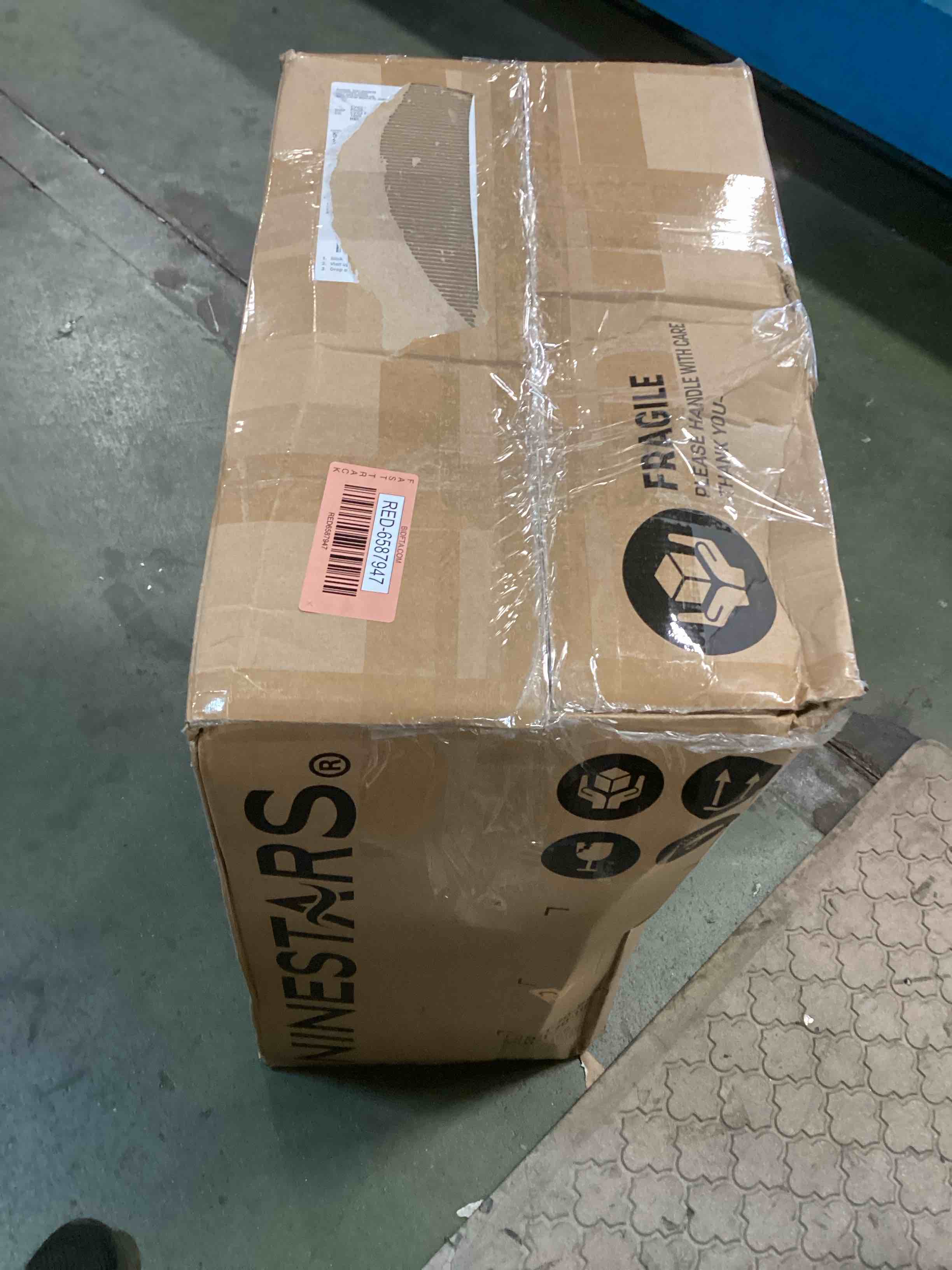 https://s3.amazonaws.com/lotting-images-prod/bidfta/RED6587947_1718291321204.jpeg